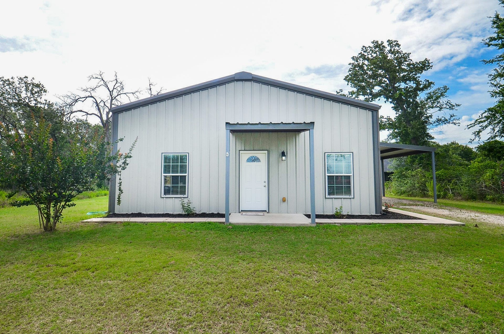 This attractive 2020 rural gem may be just what you're looking for right now as your new abode, as a weekend retreat and/or as a keen investment property. The single family, single story home is located at 24719 Roscommon Lane, Hempstead, TX, in the Rolling Hills community.