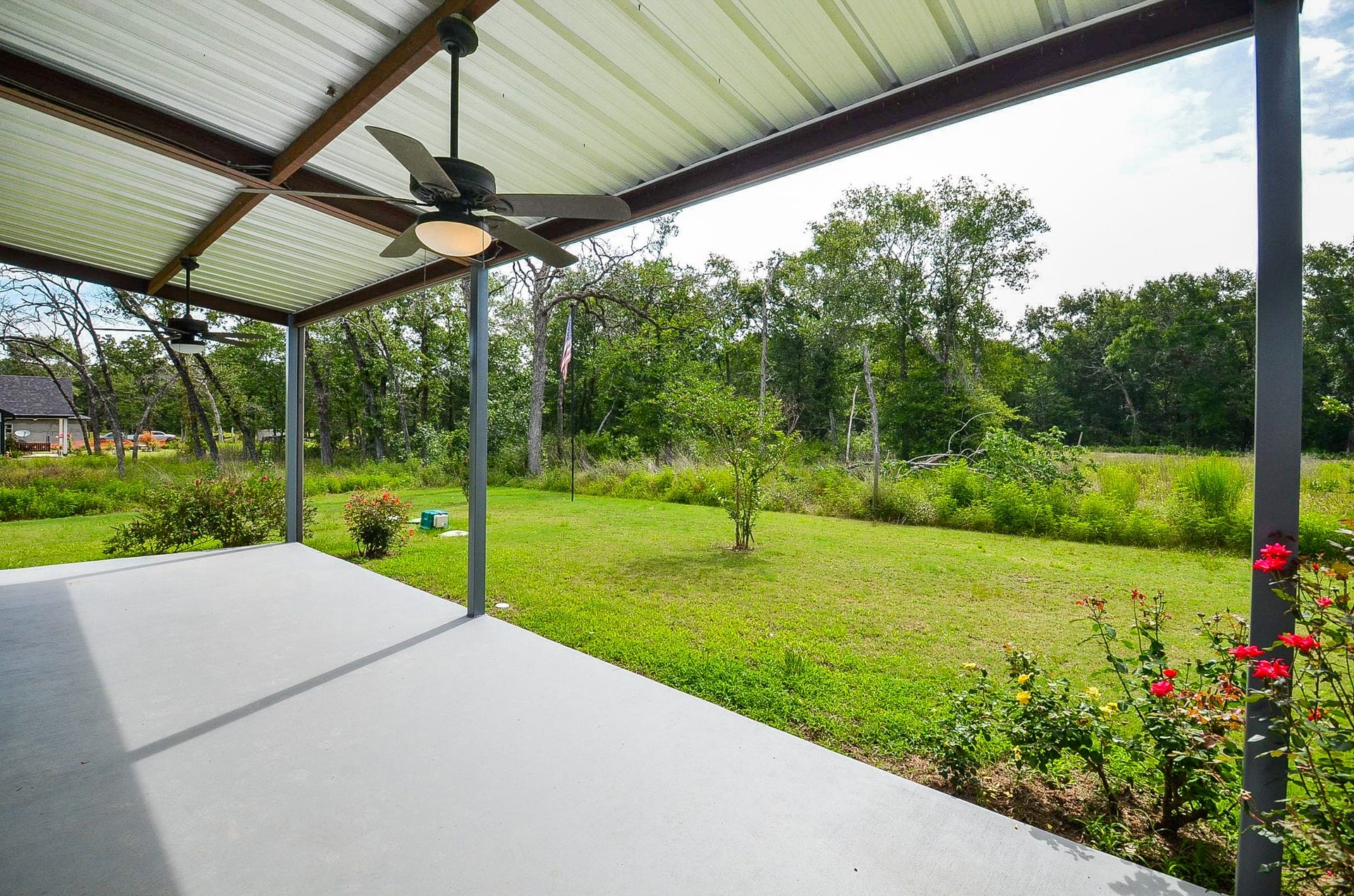 Imagine outdoor entertaining under your spacious covered patio!