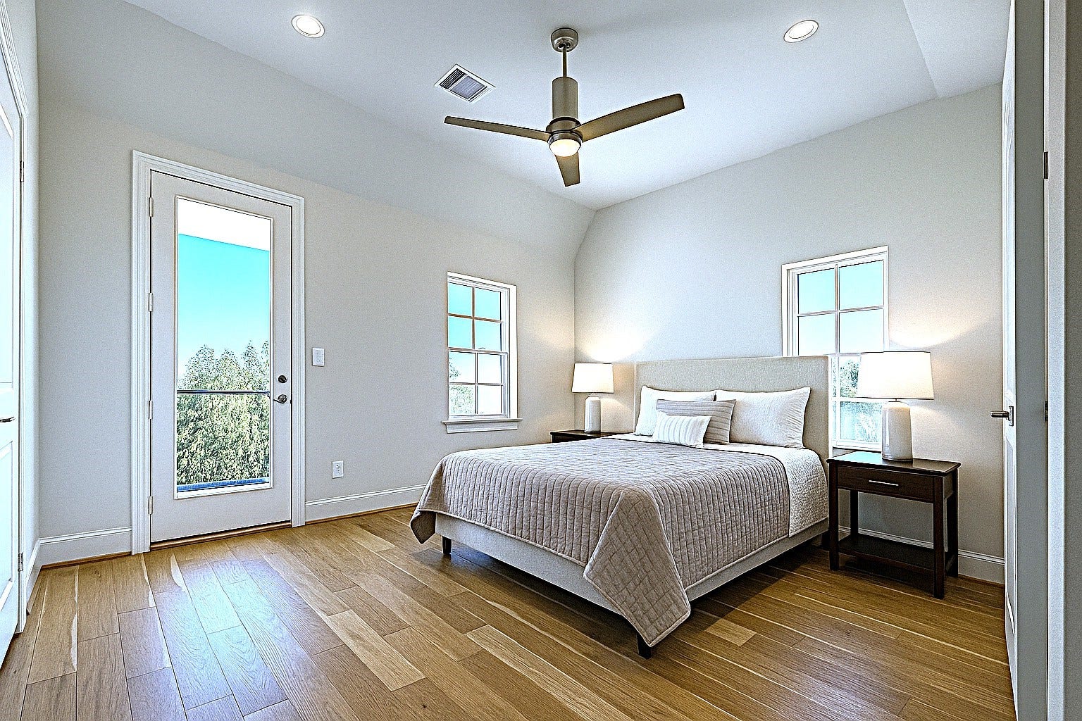 739 Bringhurst Street, Houston, TX 77020 Virtually staged primary bedroom. Note the door to the terrace!