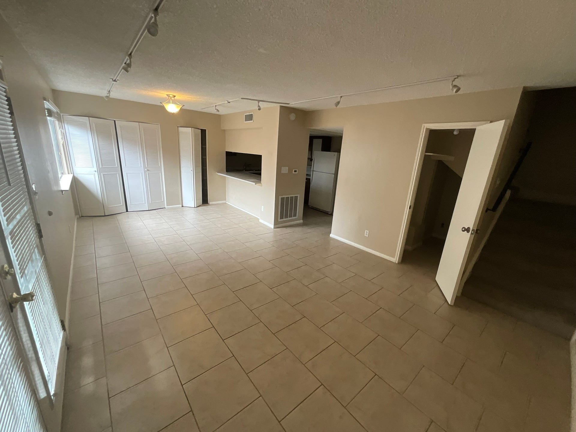 2287 Triway Lane, #281, Houston, TX 77043 2287 Triway Lane, #281, Houston, TX 77043