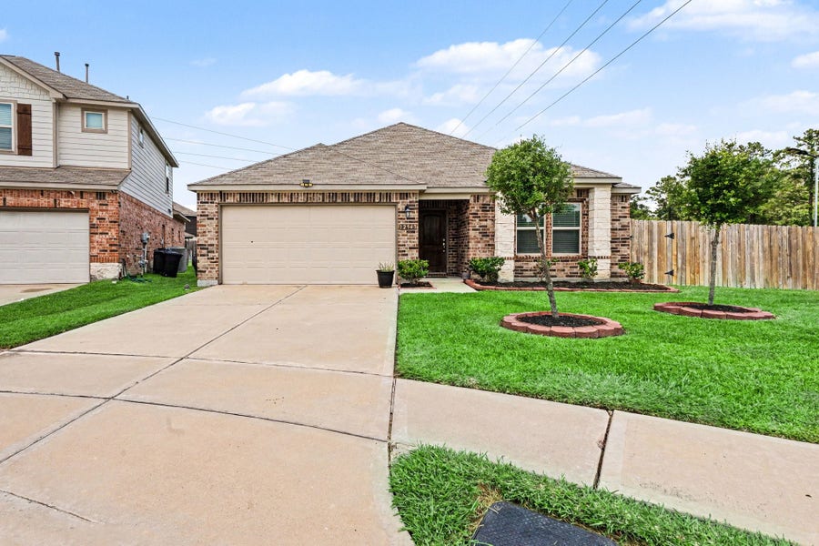 Property photo for 12547 Starry Summer Lane, Humble, TX