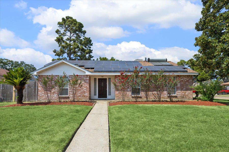 Property photo for 11347 Angelique Drive, Houston, TX