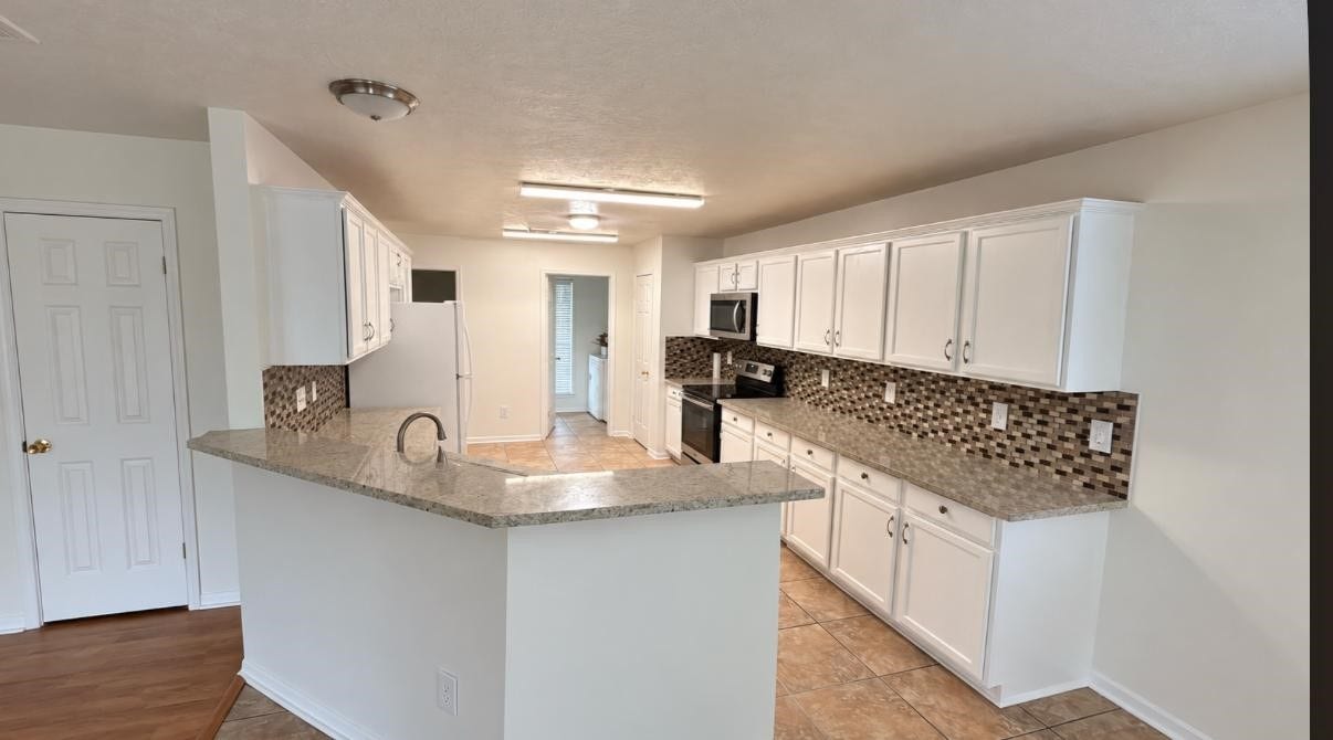 22511 Vista Valley Drive, Katy, TX 77450 22511 Vista Valley Drive, Katy, TX 77450