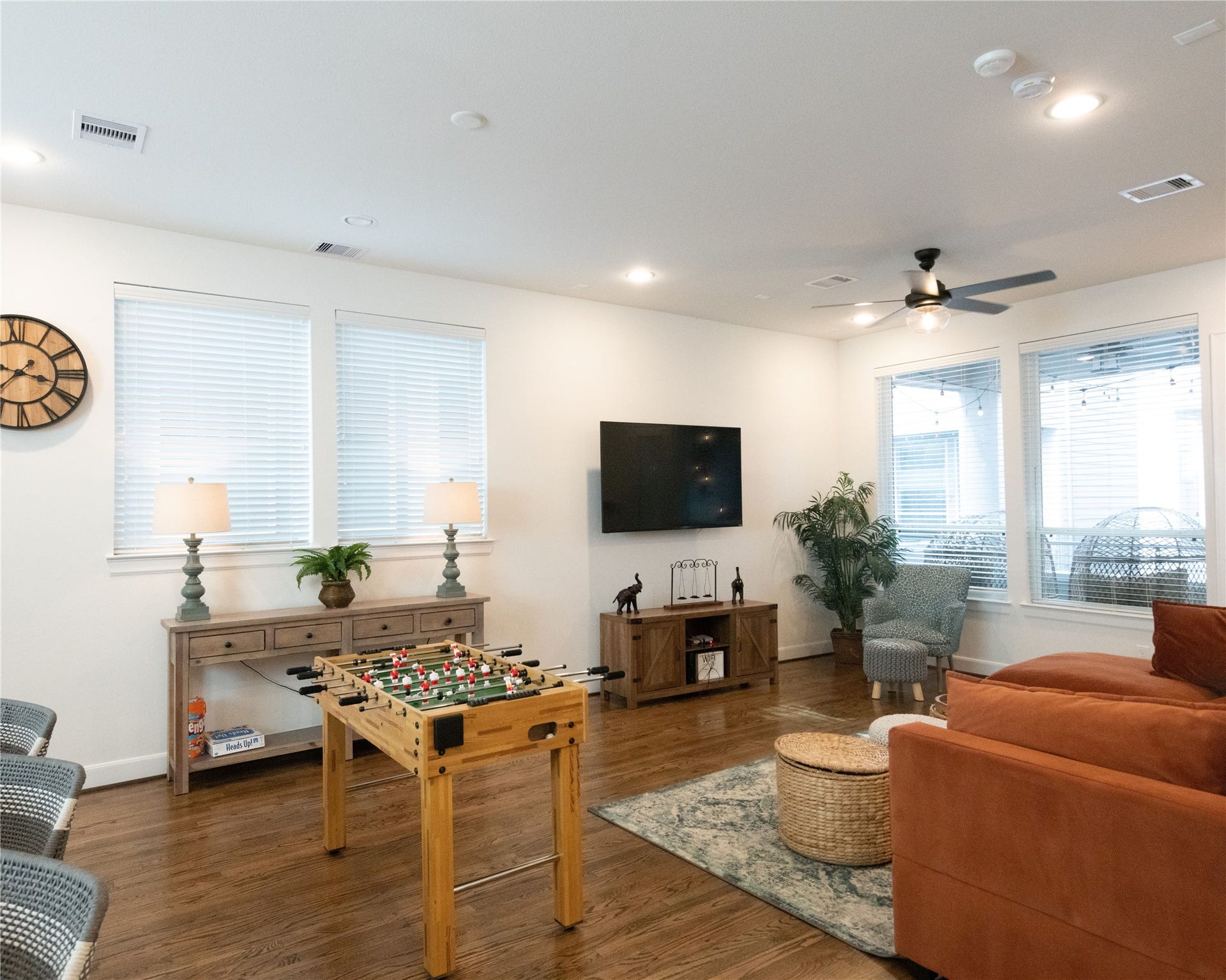 **Picture of home previously furnished.