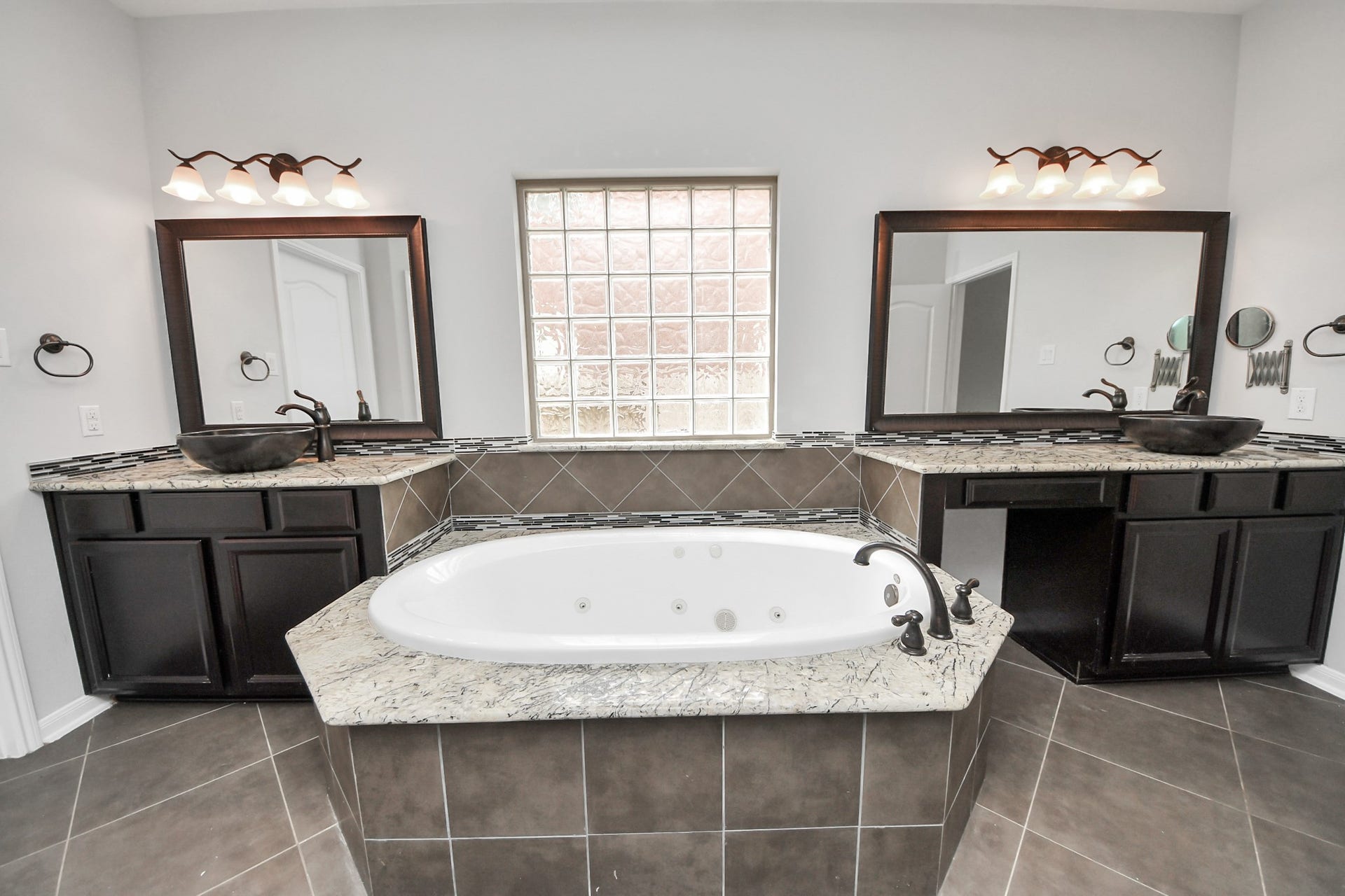3806 Pearl Pass Lane, Sugar Land, TX 77479