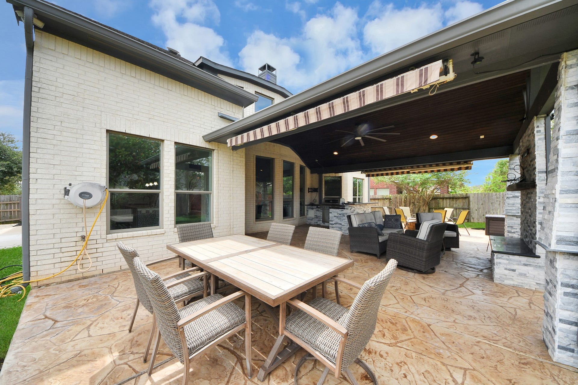 3806 Pearl Pass Lane, Sugar Land, TX 77479