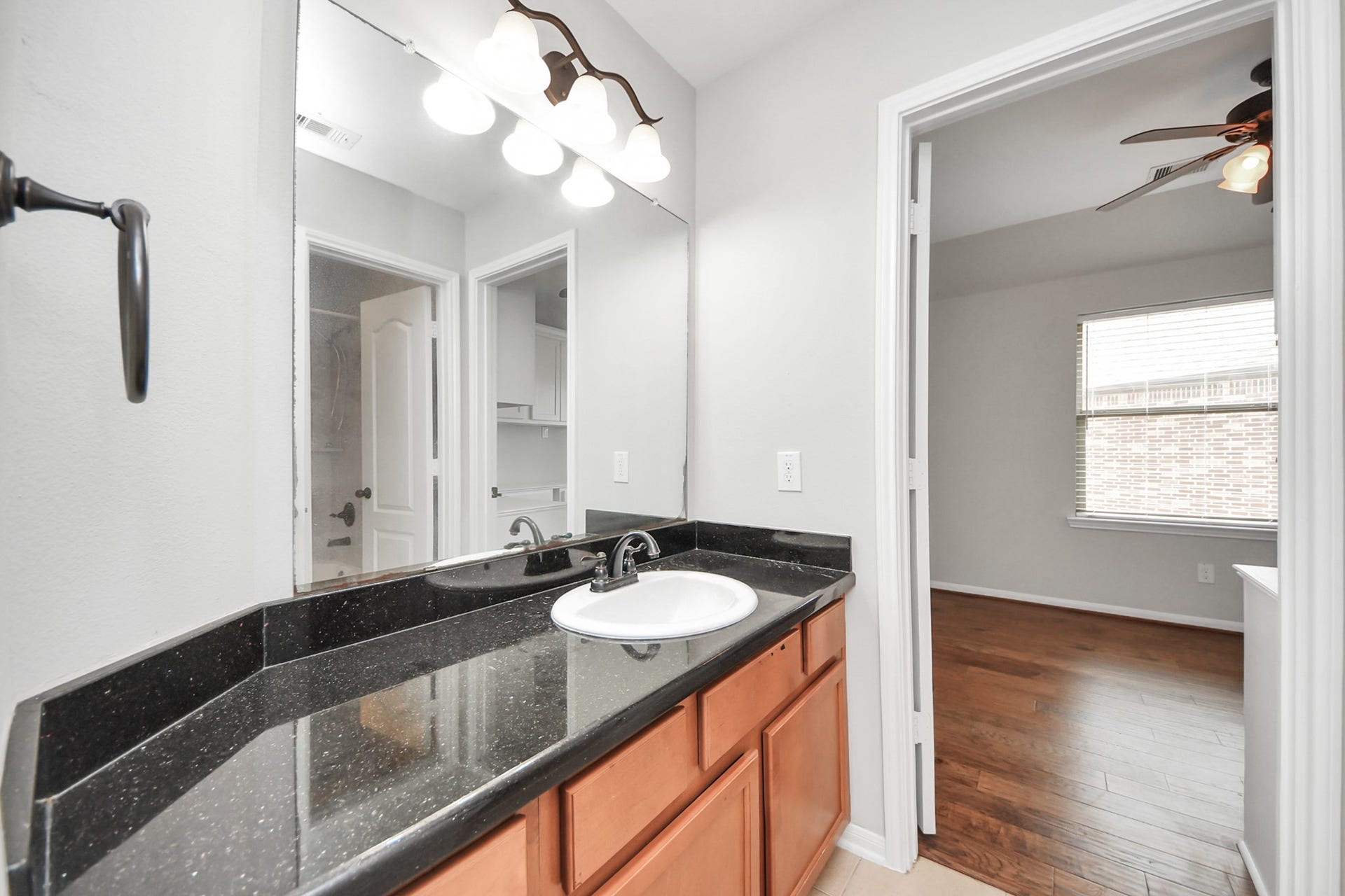 3806 Pearl Pass Lane, Sugar Land, TX 77479