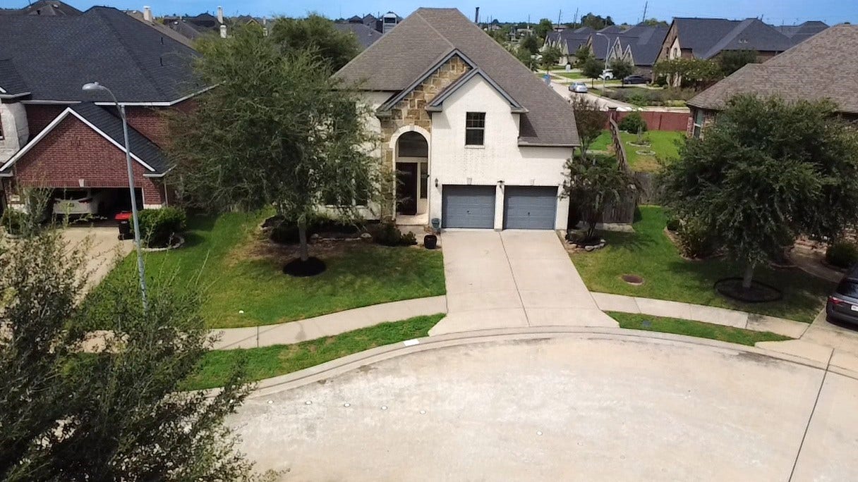 3806 Pearl Pass Lane, Sugar Land, TX 77479