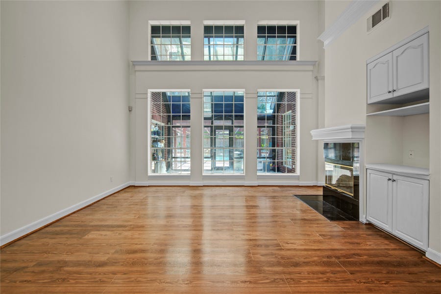 Property photo for 16 Treverstone Court, Sugar Land, TX