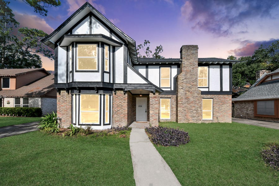 Property photo for 616 S Rivershire Drive, Conroe, TX