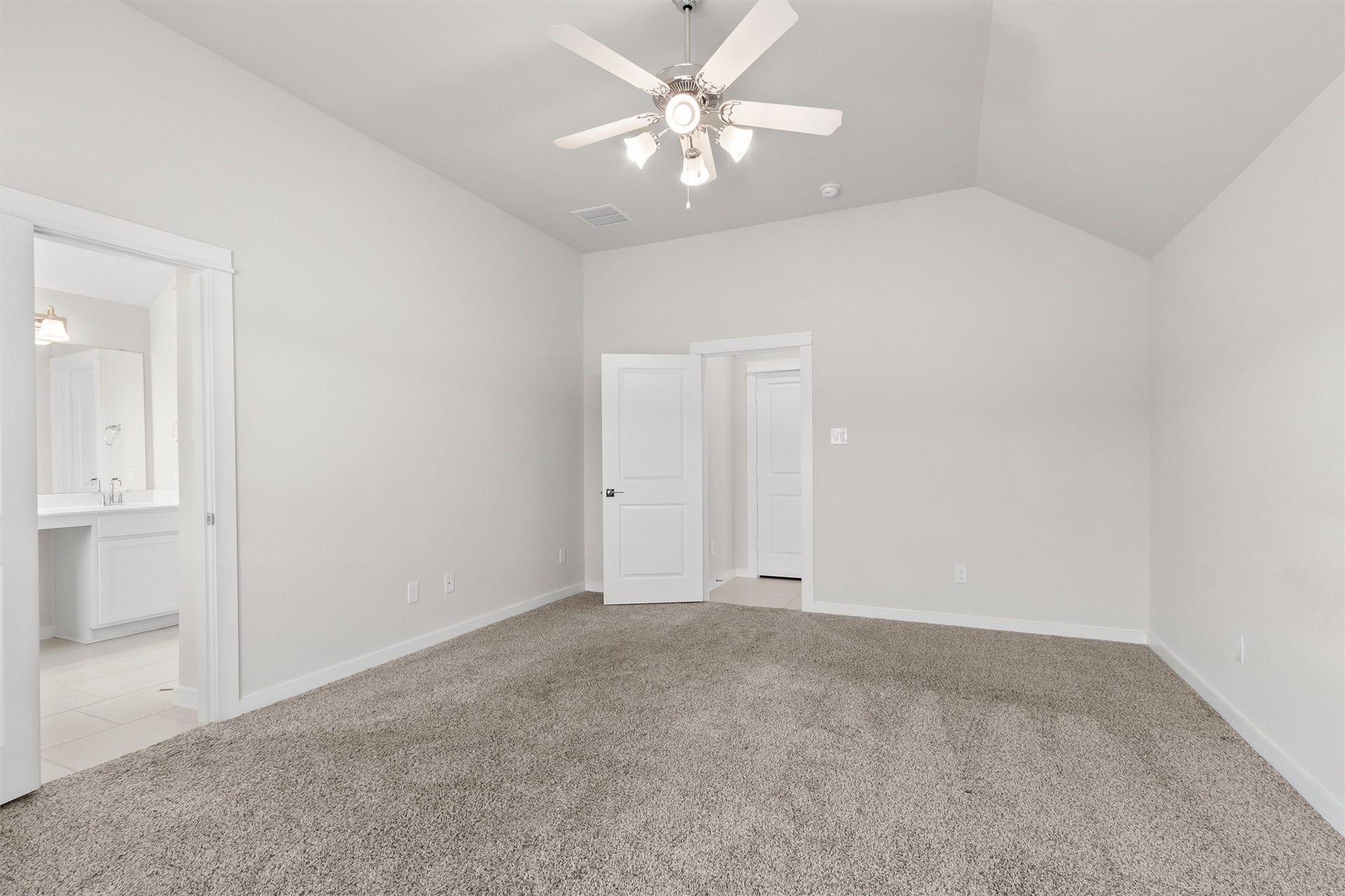 112 Dina Lane, Montgomery, TX 77356 112 Dina Lane, Montgomery, TX 77356