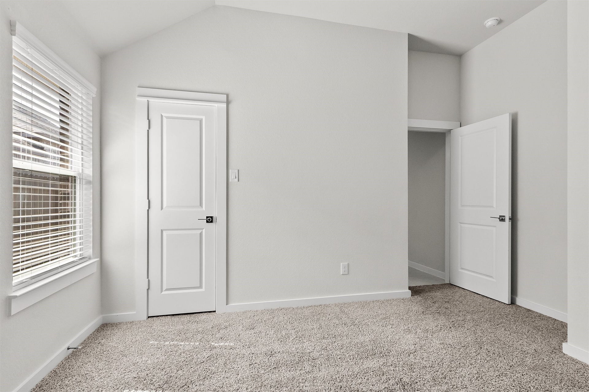 112 Dina Lane, Montgomery, TX 77356 112 Dina Lane, Montgomery, TX 77356