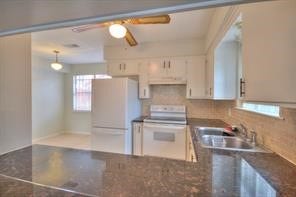 311 E 10th Street, Houston, TX 77008 311B Kitchen