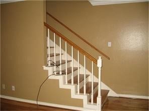 311 E 10th Street, Houston, TX 77008 311A Staircase