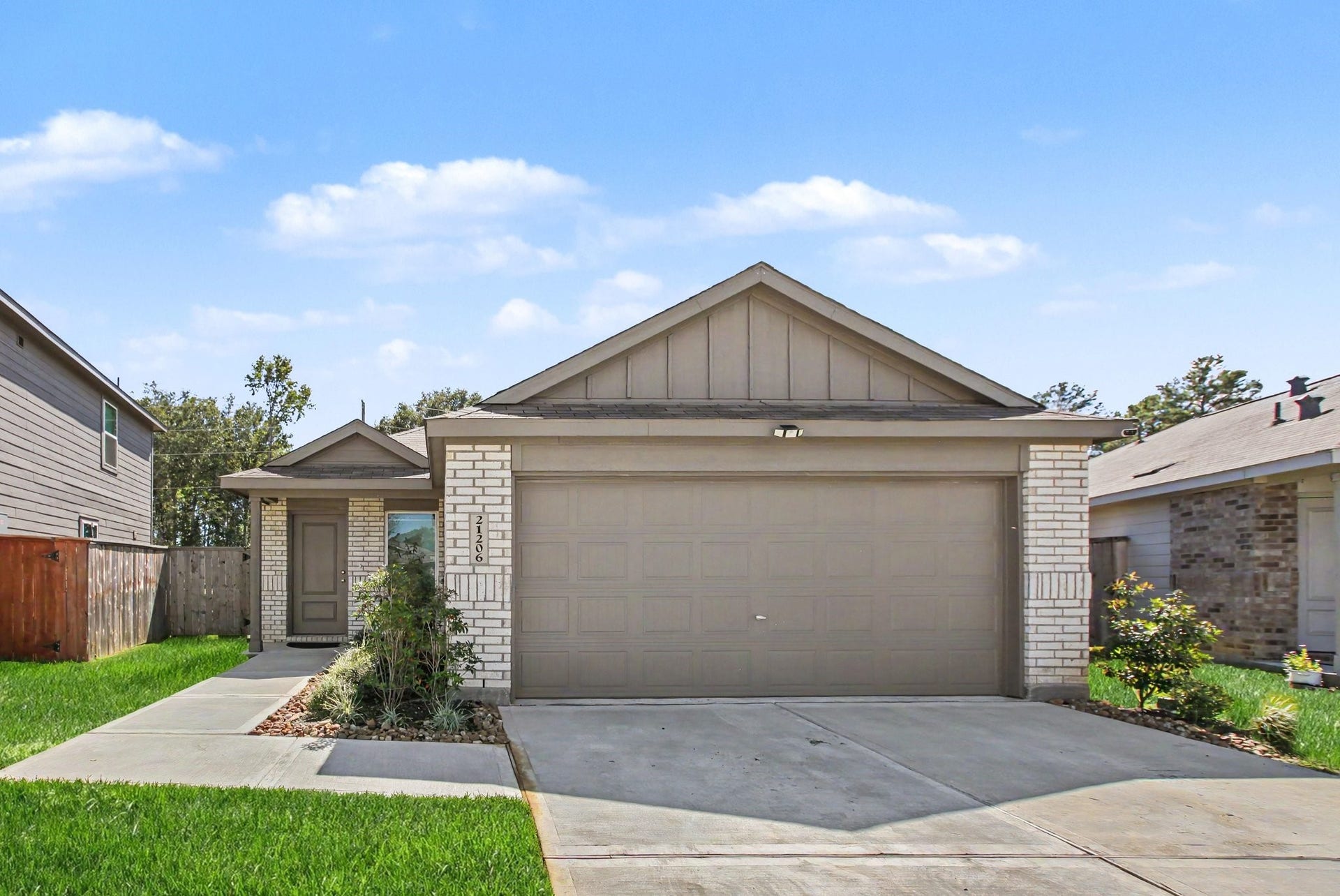 21206 Fieni Drive, New Caney, TX 77357 21206 Fieni Drive, New Caney, TX 77357