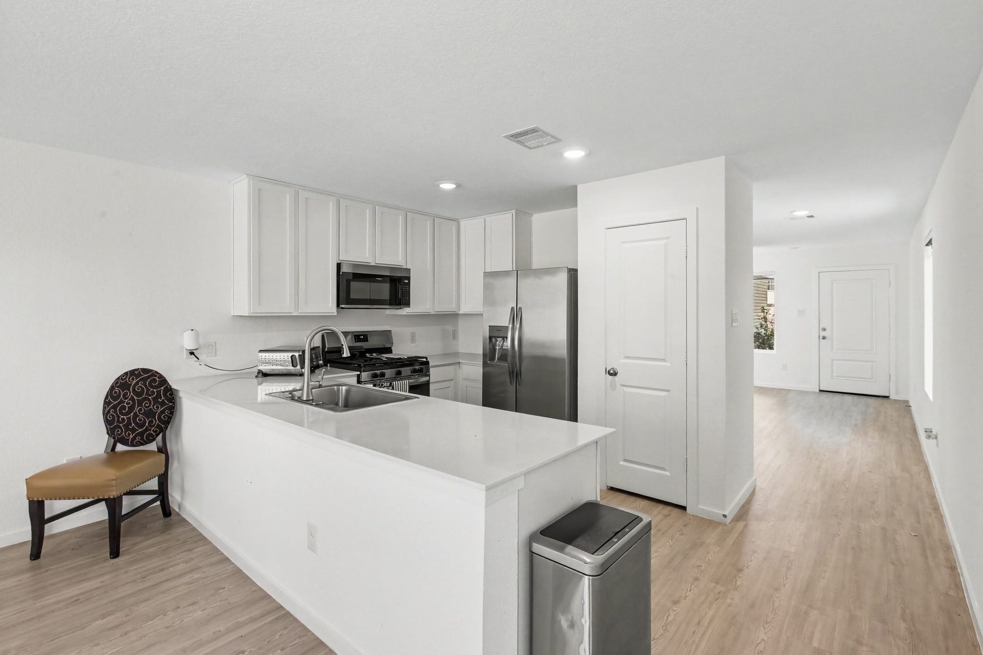 21206 Fieni Drive, New Caney, TX 77357 21206 Fieni Drive, New Caney, TX 77357