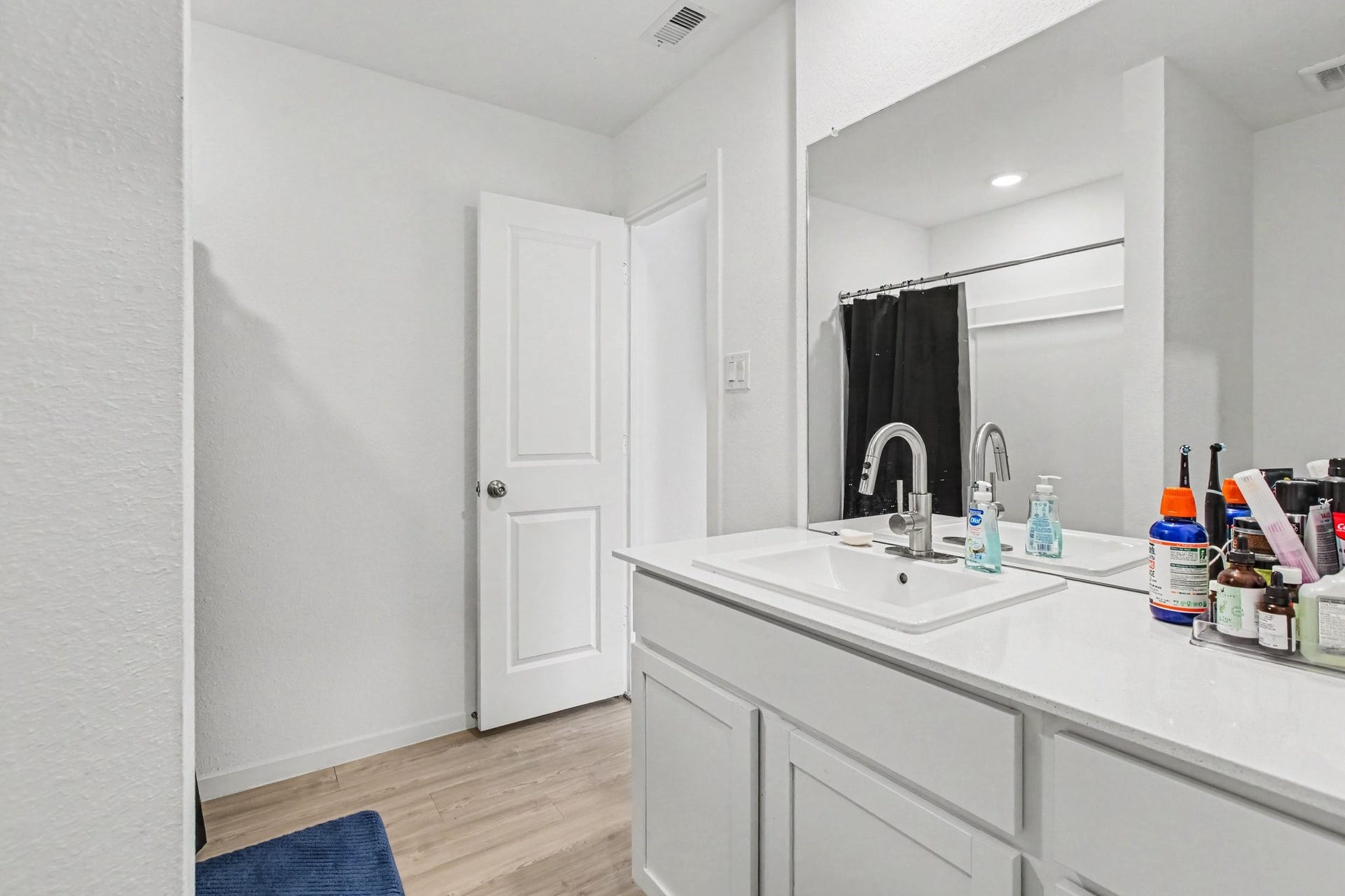 21206 Fieni Drive, New Caney, TX 77357 21206 Fieni Drive, New Caney, TX 77357