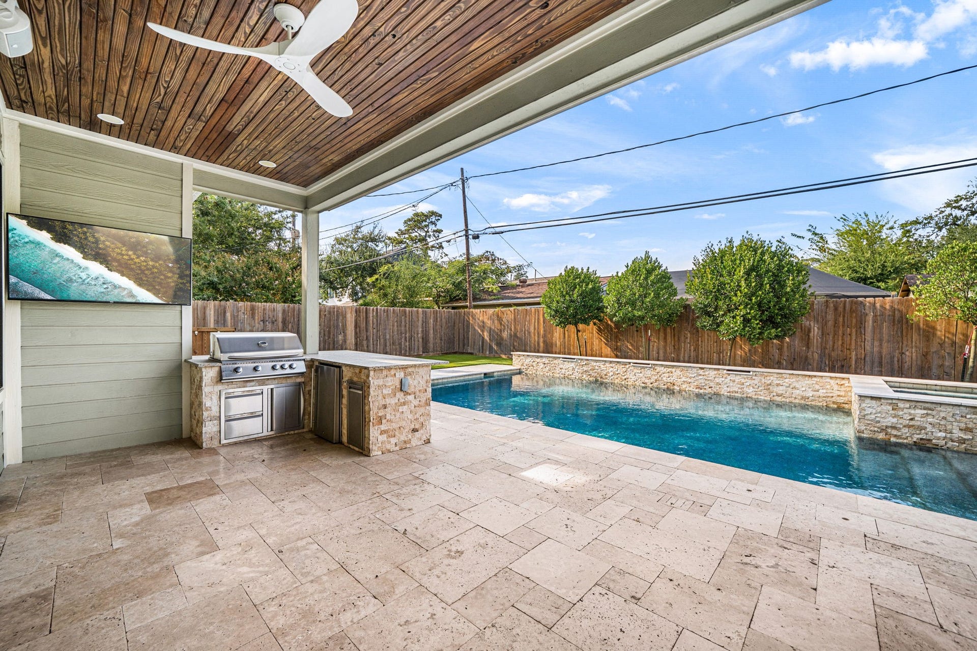 1326 Martin Street, Houston, TX 77018 1326 Martin Street, Houston, TX 77018