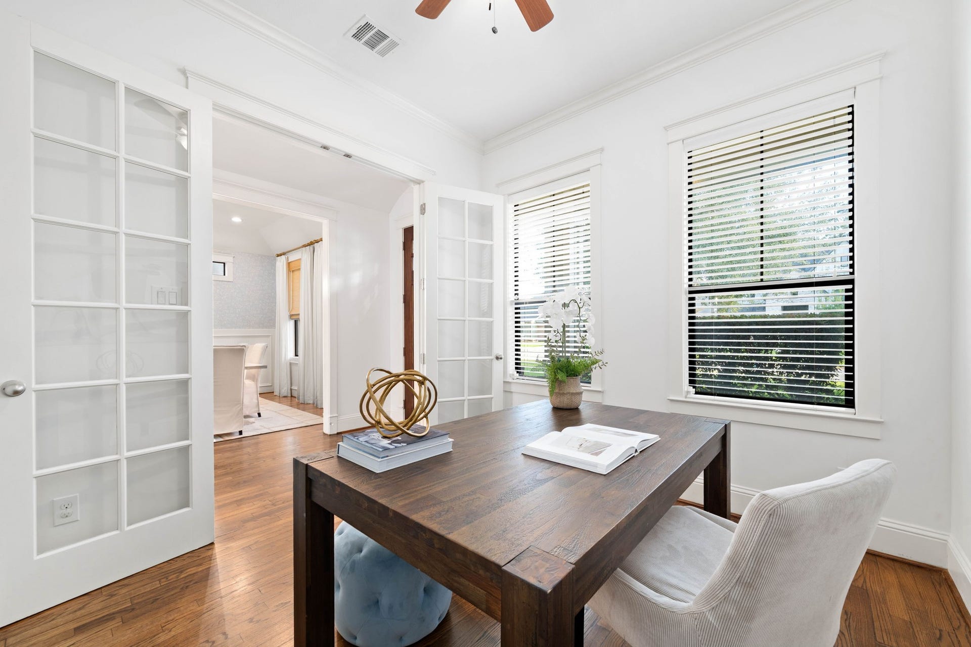 1326 Martin Street, Houston, TX 77018 1326 Martin Street, Houston, TX 77018