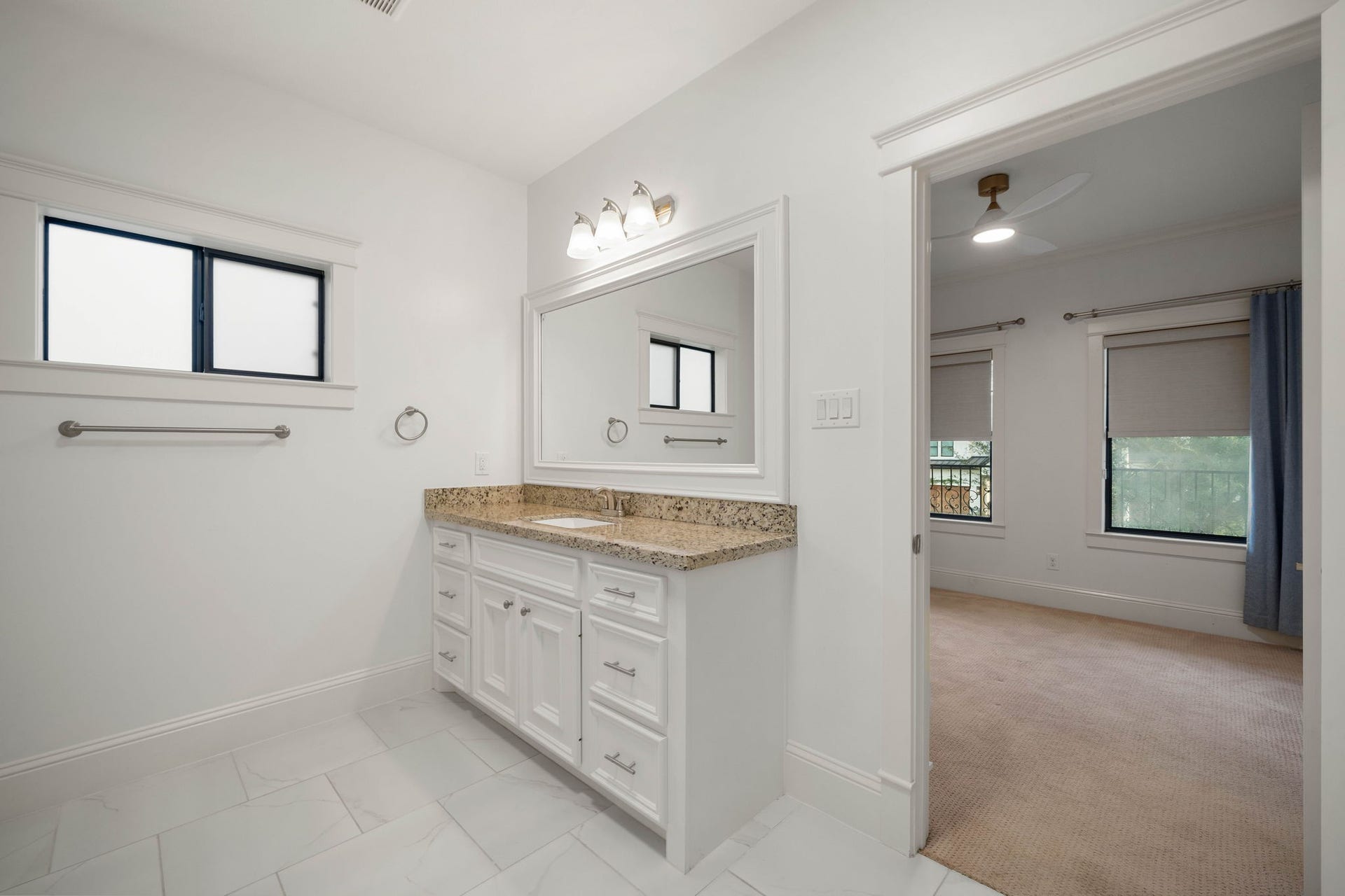 1326 Martin Street, Houston, TX 77018 1326 Martin Street, Houston, TX 77018