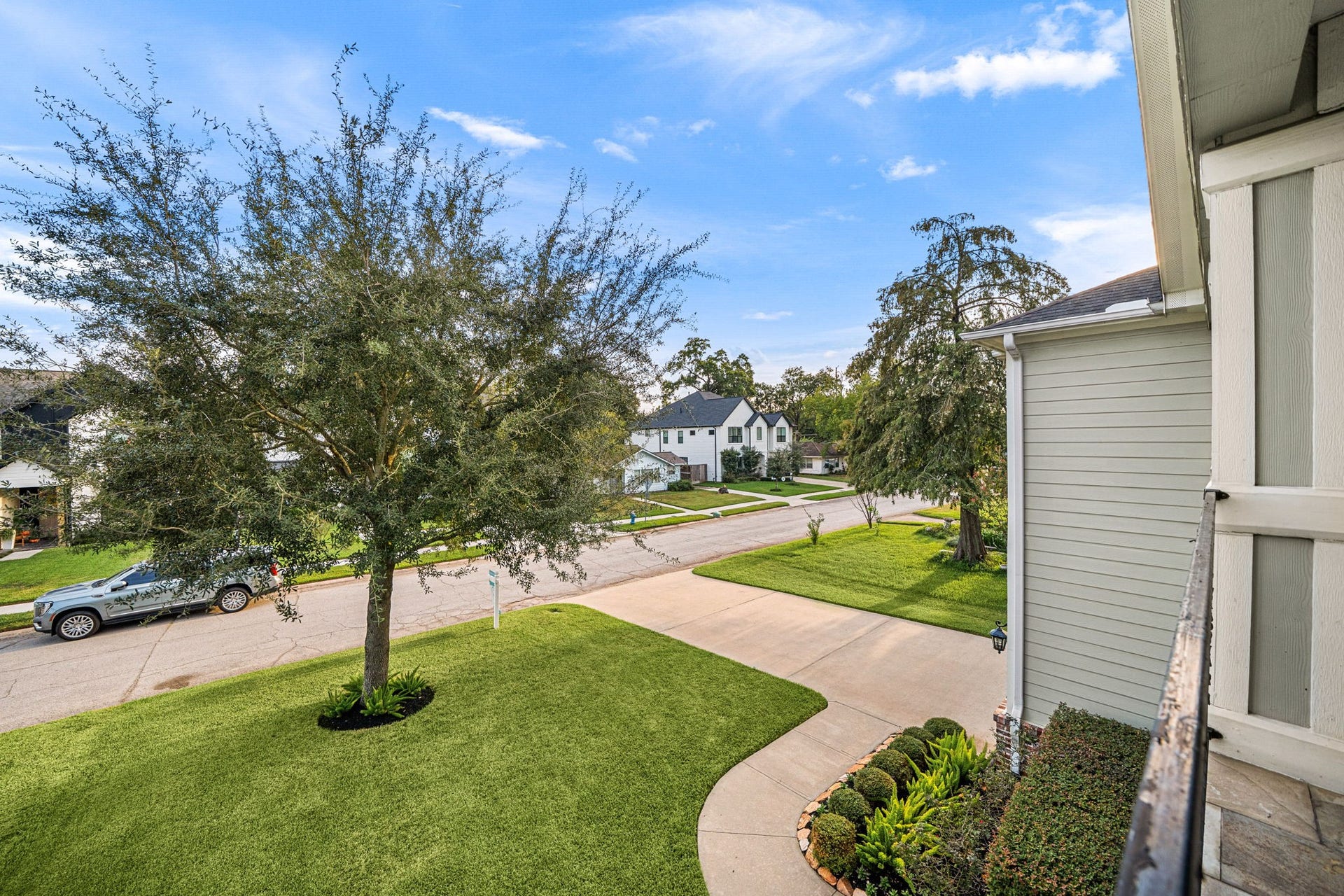 1326 Martin Street, Houston, TX 77018 1326 Martin Street, Houston, TX 77018