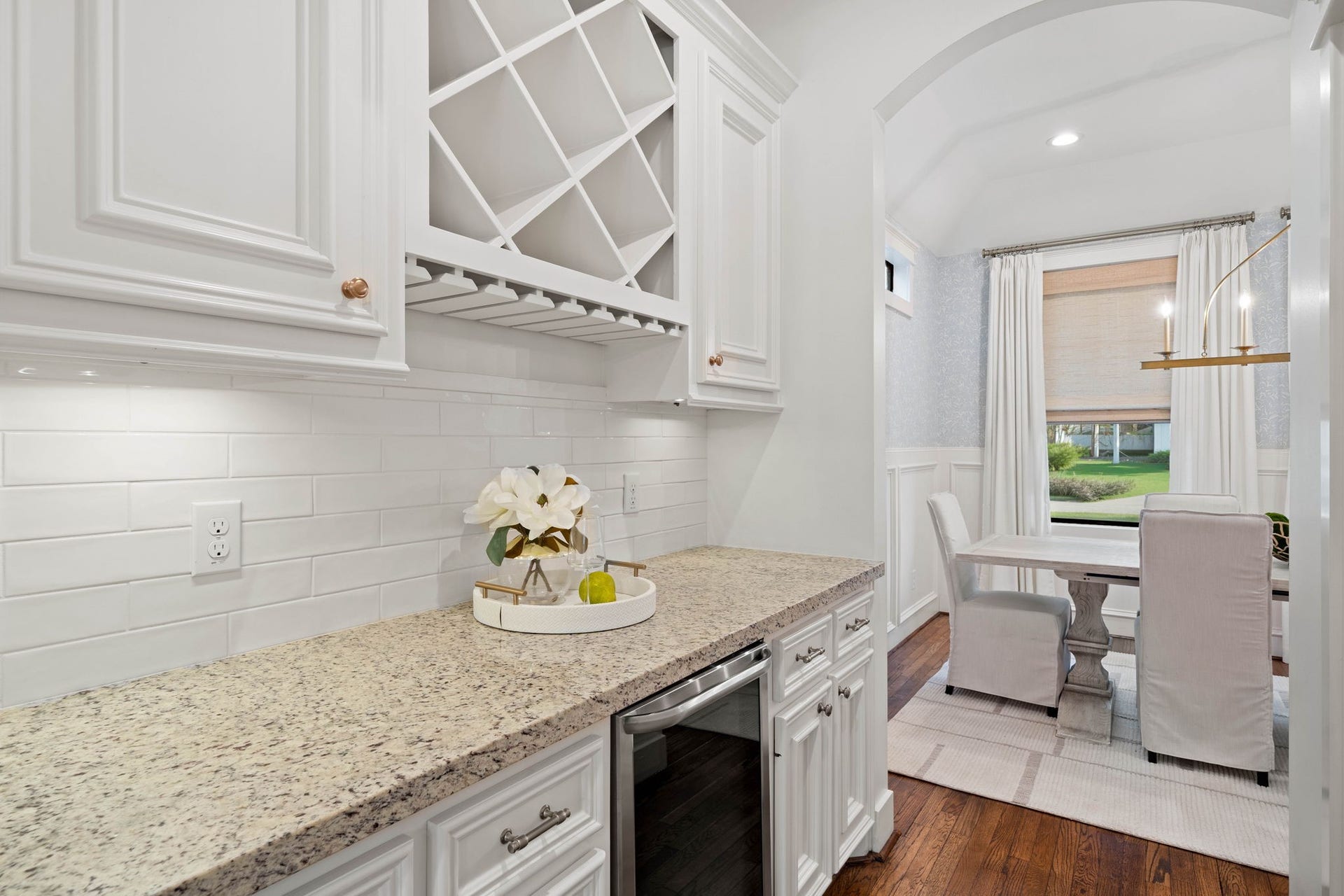 1326 Martin Street, Houston, TX 77018 1326 Martin Street, Houston, TX 77018