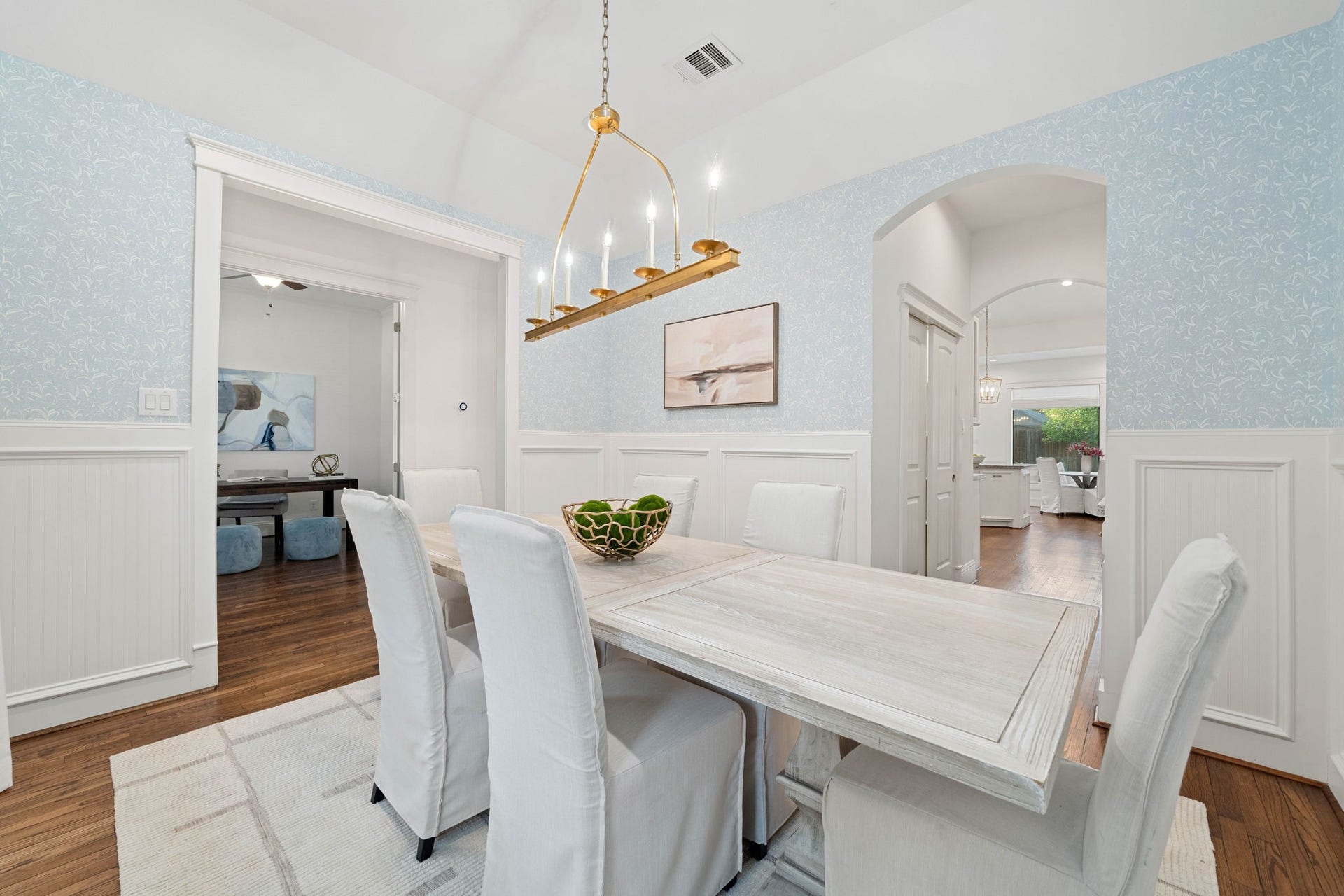 1326 Martin Street, Houston, TX 77018 1326 Martin Street, Houston, TX 77018