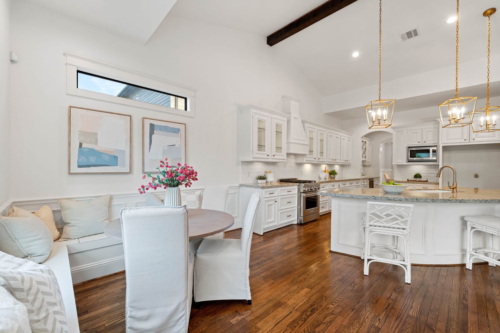 1326 Martin Street, Houston, TX 77018 1326 Martin Street, Houston, TX 77018