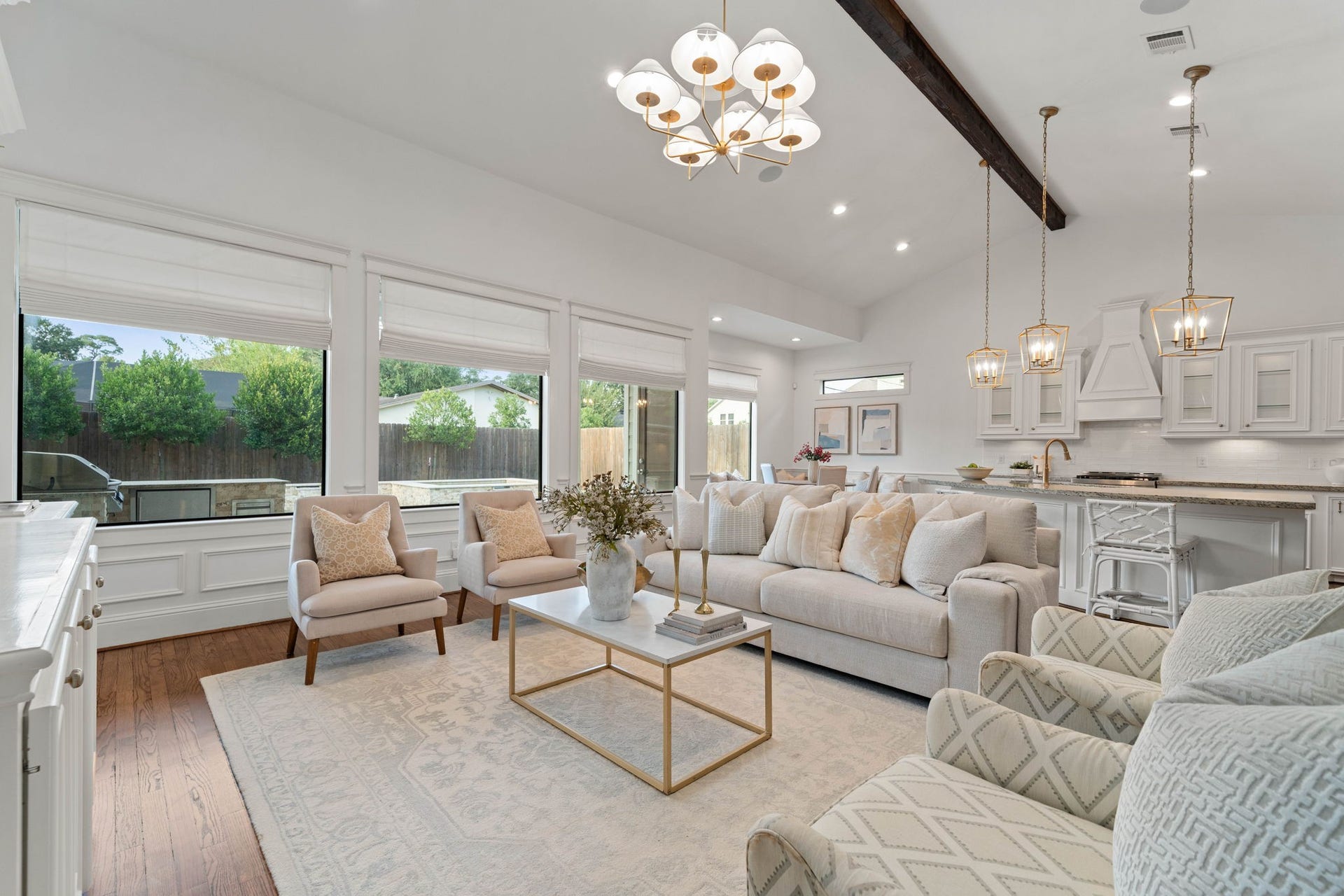 1326 Martin Street, Houston, TX 77018 1326 Martin Street, Houston, TX 77018