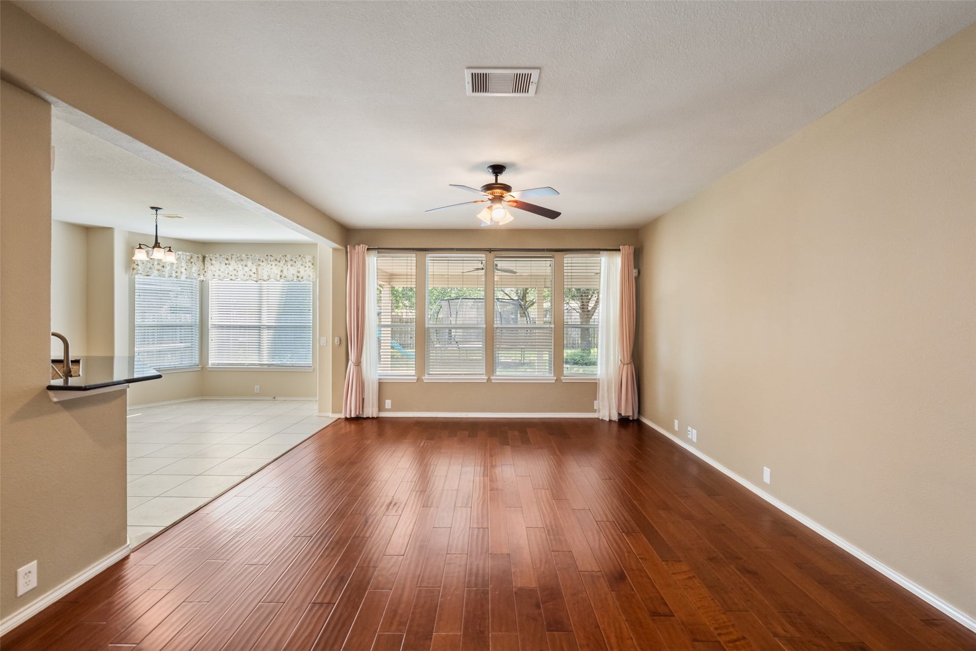 10014 Forrester Trail, Katy, TX 77494 10014 Forrester Trail, Katy, TX 77494