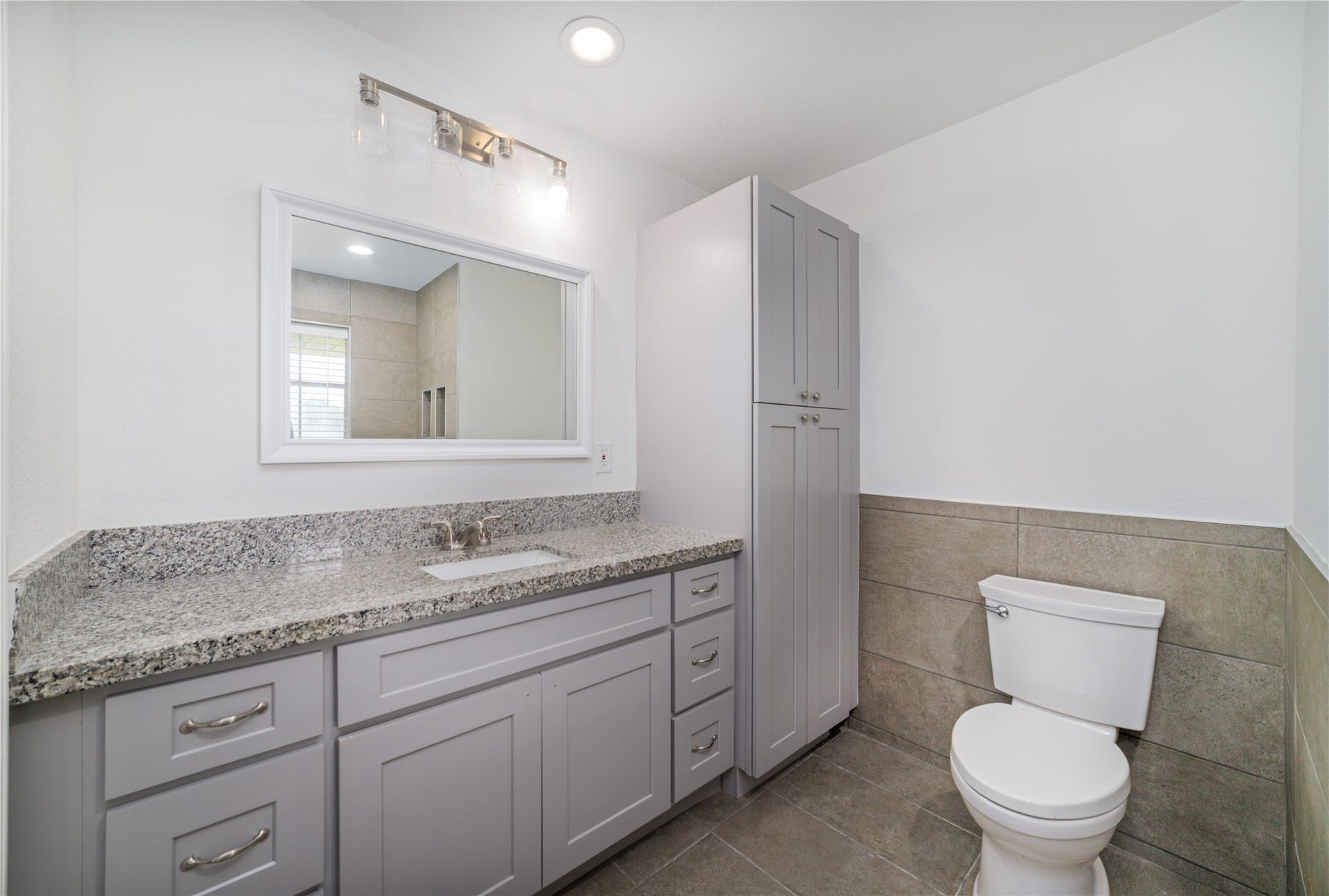 3304 Bruce Hall Road, Santa Fe, TX 77510 3304 Bruce Hall Road, Santa Fe, TX 77510