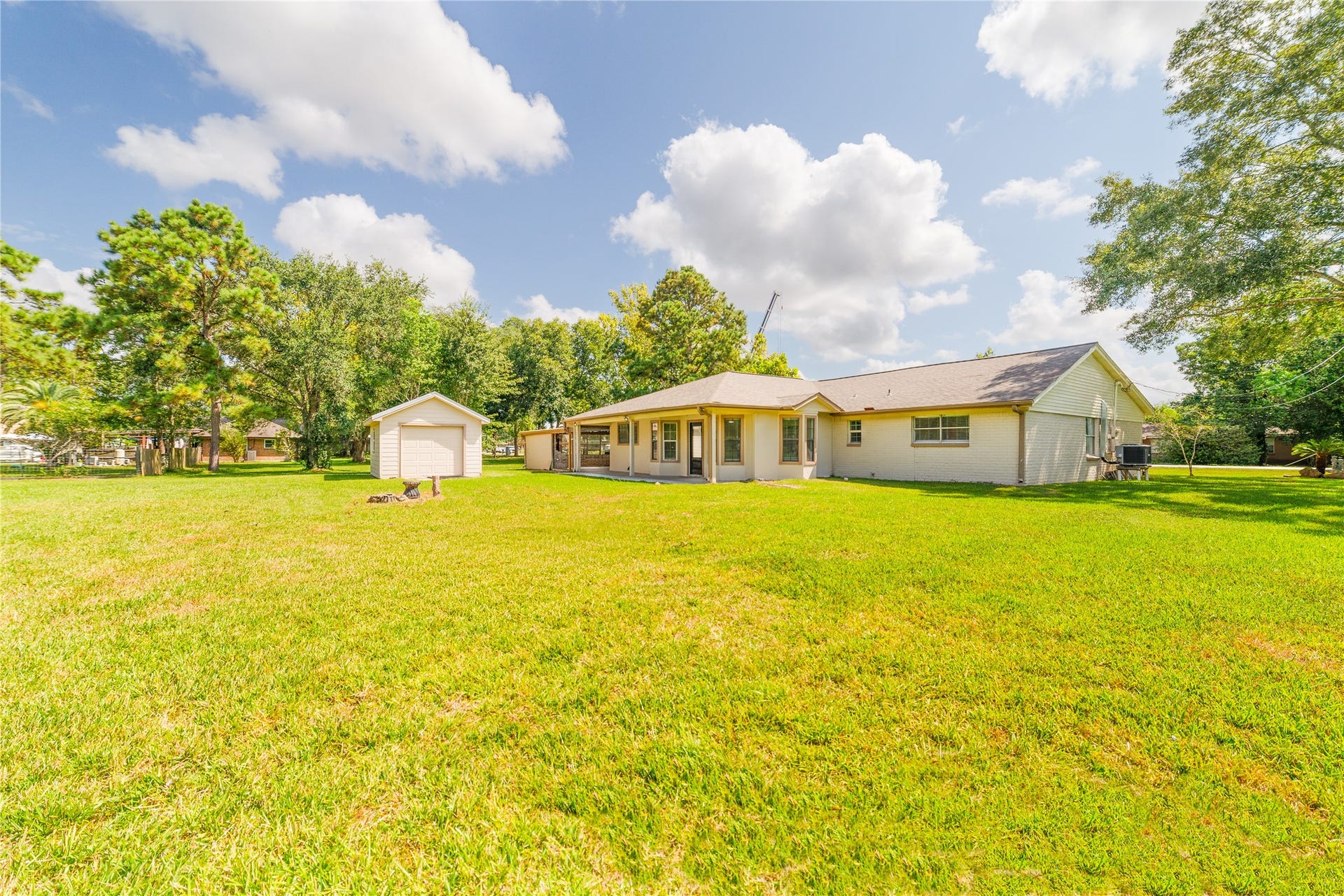 3304 Bruce Hall Road, Santa Fe, TX 77510 3304 Bruce Hall Road, Santa Fe, TX 77510