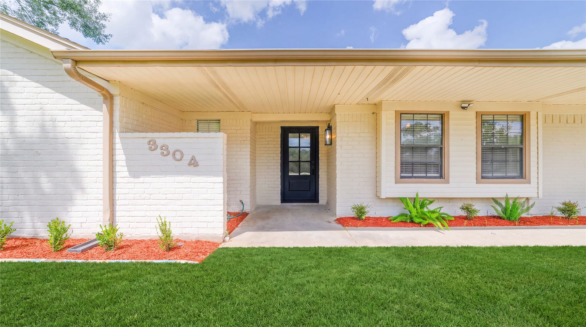 3304 Bruce Hall Road, Santa Fe, TX 77510 3304 Bruce Hall Road, Santa Fe, TX 77510