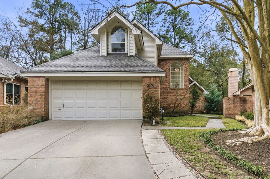 Property photo for 23 Cedar Chase Place, The Woodlands, TX