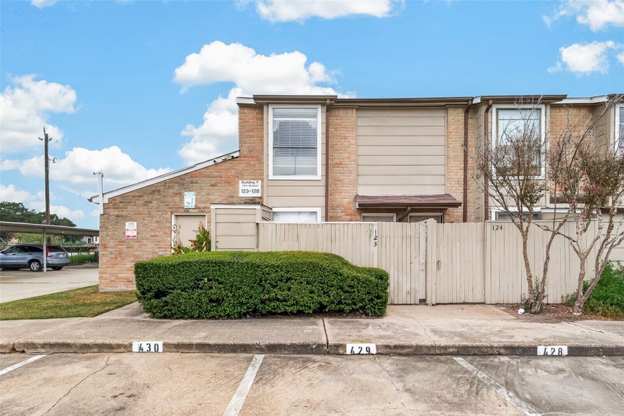 Property photo for 2110 Wilcrest Drive, #123, Houston, TX