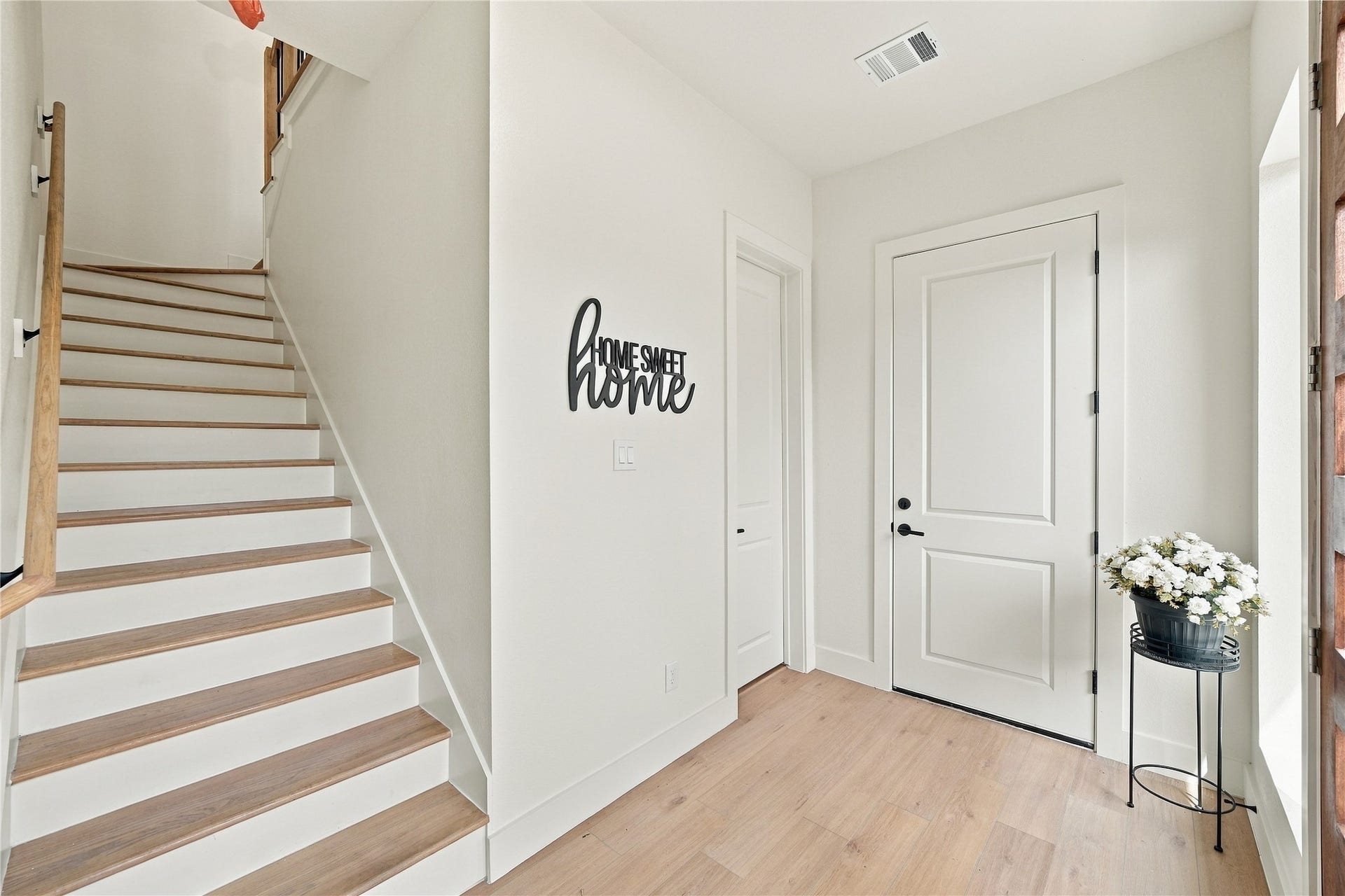 4808 Farmer Street, Houston, TX 77020 4808 Farmer Street, Houston, TX 77020