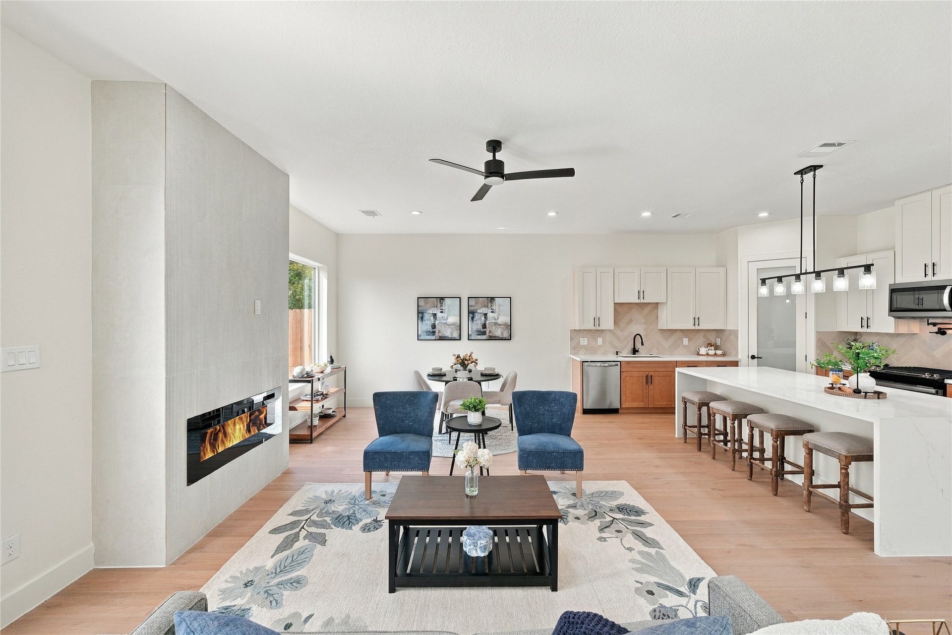 4808 Farmer Street, Houston, TX 77020 4808 Farmer Street, Houston, TX 77020