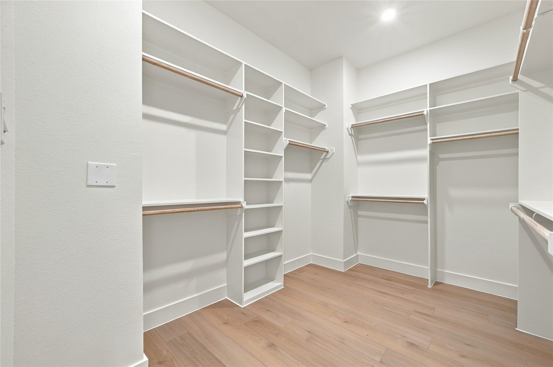 4808 Farmer Street, Houston, TX 77020 4808 Farmer Street, Houston, TX 77020