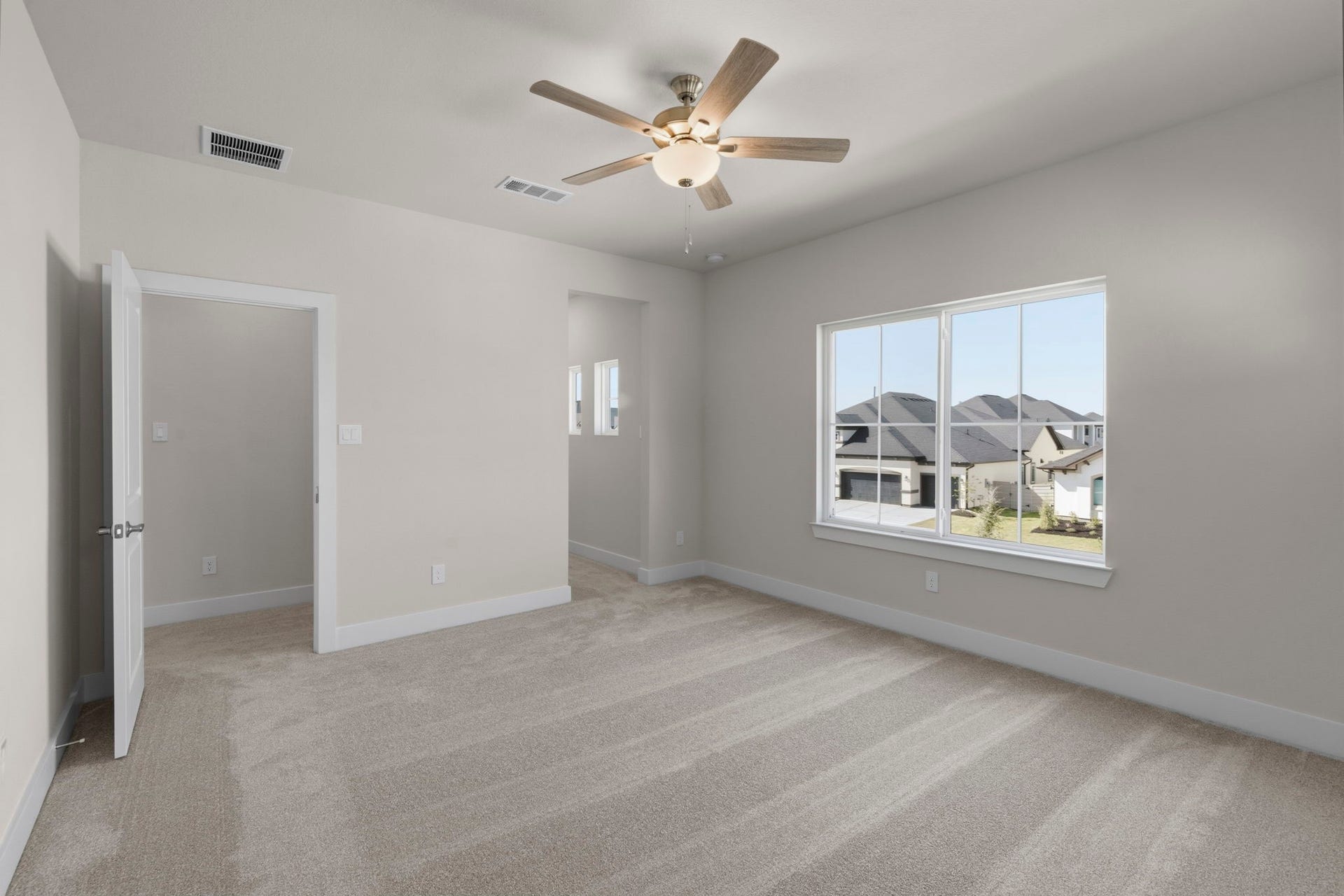 2010 Pine Woodland Lane, Manvel, TX 77583