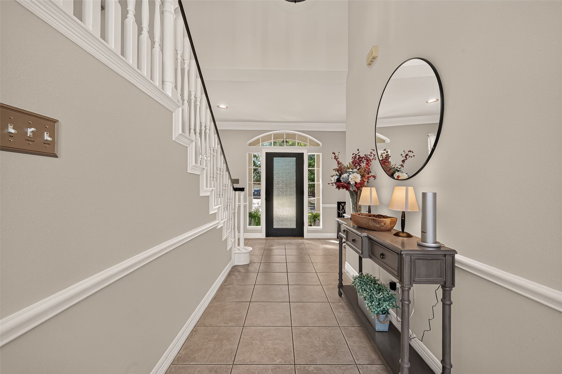 6411 Hidden Crest Way, Sugar Land, TX 77479 Front Entry