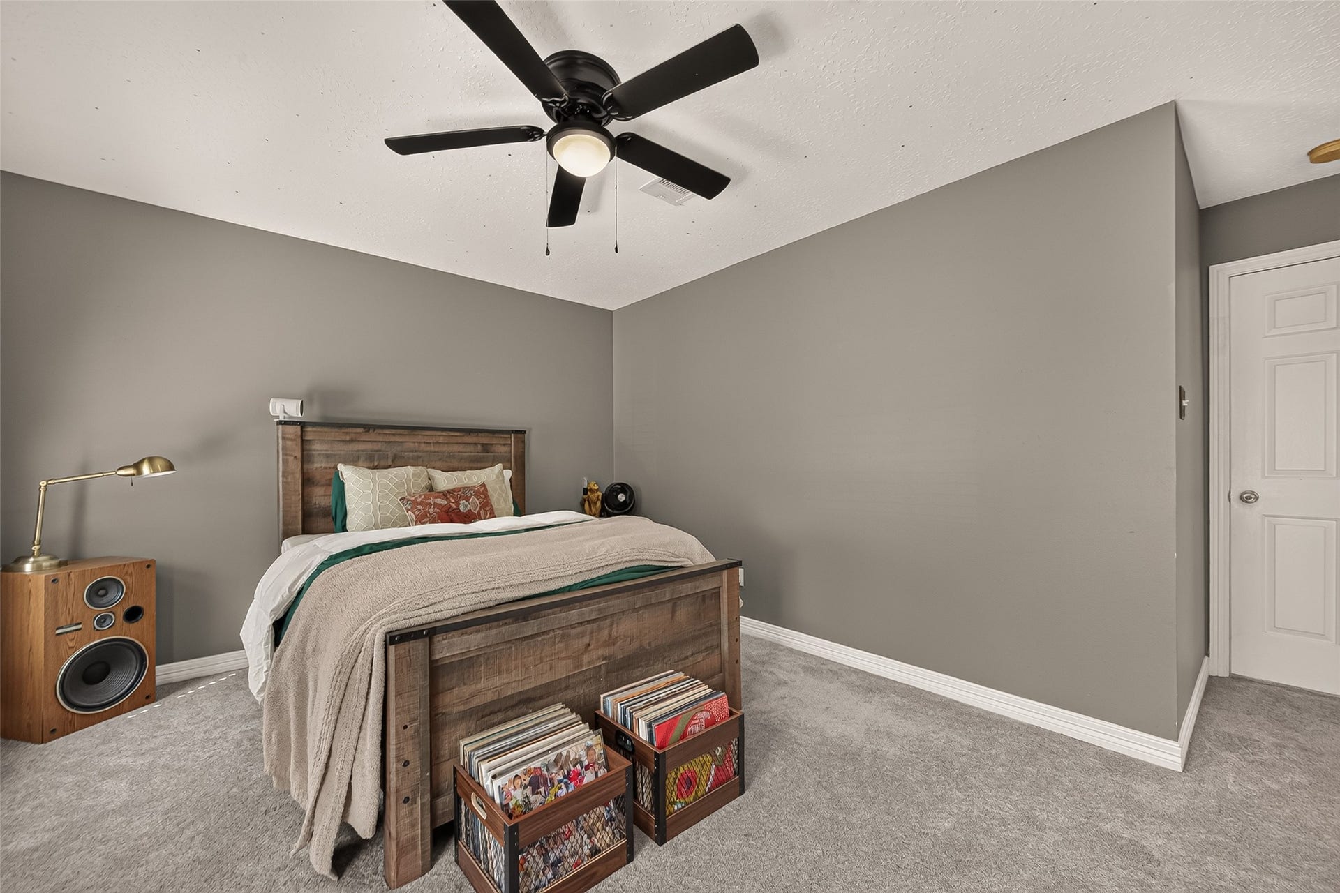 6411 Hidden Crest Way, Sugar Land, TX 77479 Bedroom