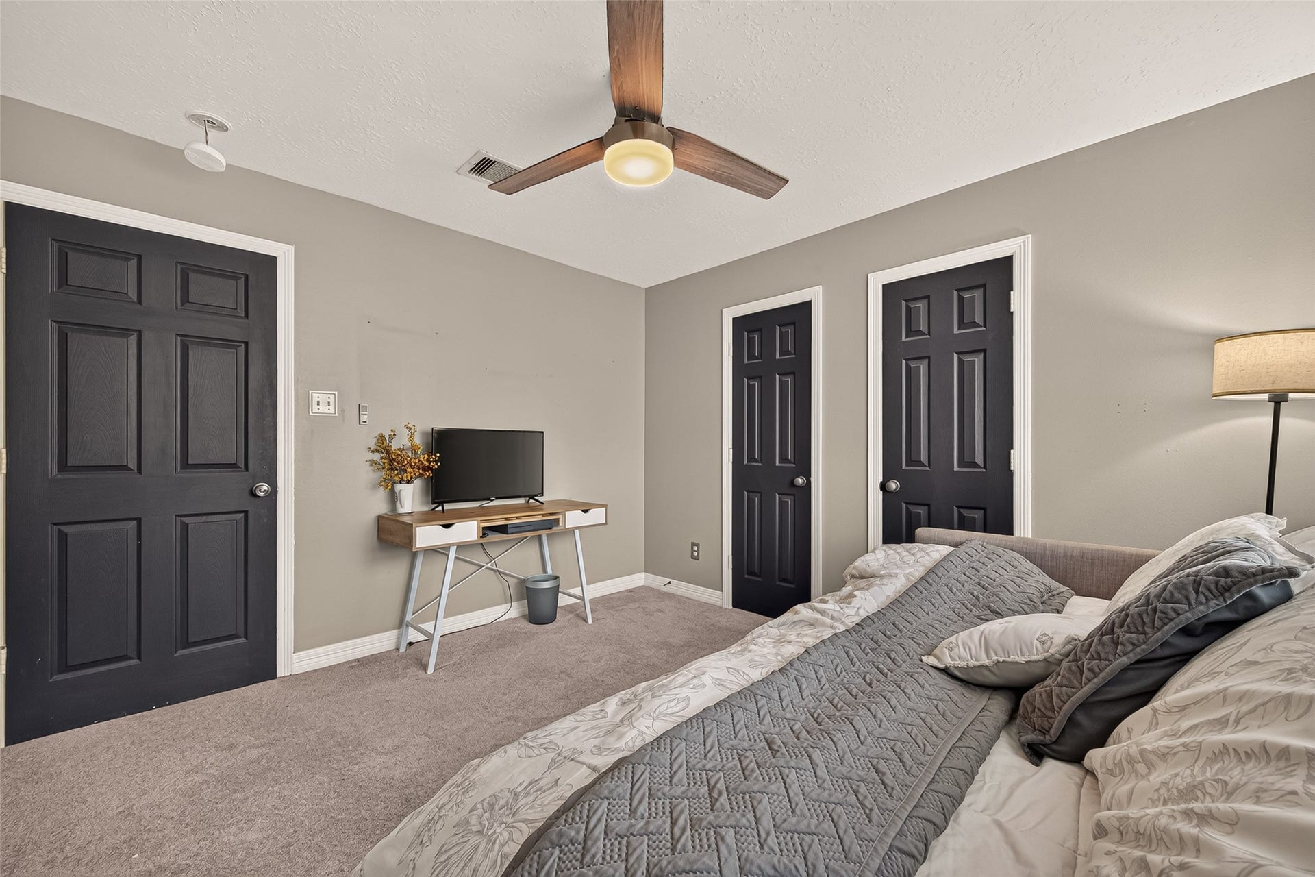 6411 Hidden Crest Way, Sugar Land, TX 77479 Bedroom