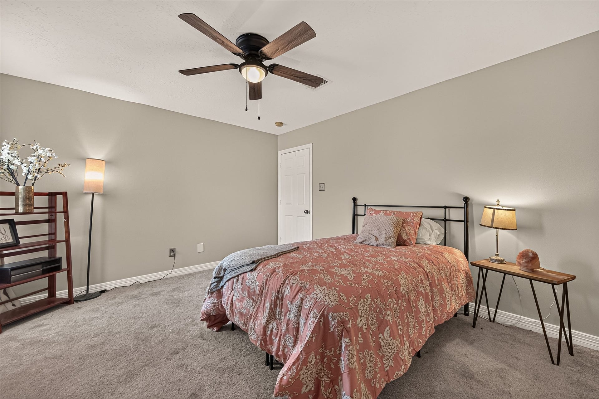 6411 Hidden Crest Way, Sugar Land, TX 77479 Bedroom