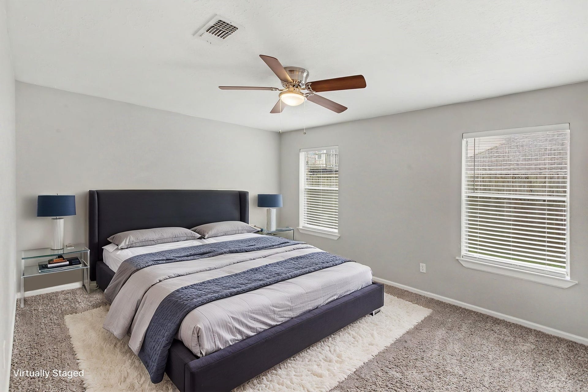 28 Windfellow Place, The Woodlands, TX 77381 28 Windfellow Place, The Woodlands, TX 77381