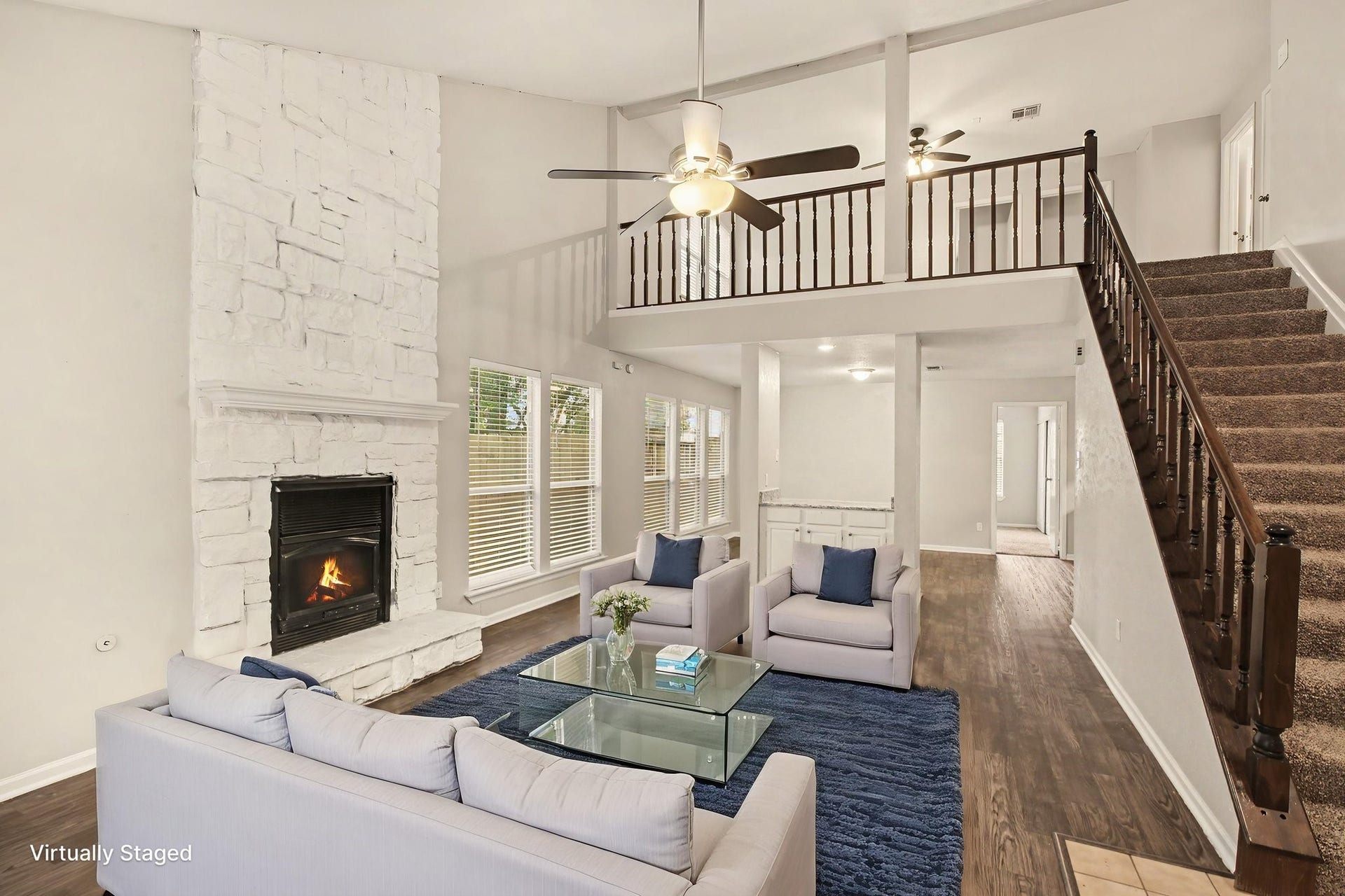 28 Windfellow Place, The Woodlands, TX 77381 28 Windfellow Place, The Woodlands, TX 77381