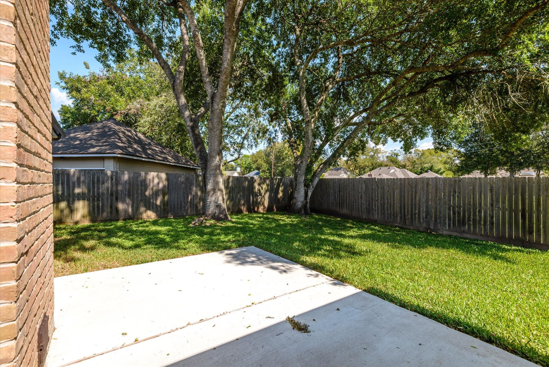 2126 Windmill Drive, Richmond, TX 77406