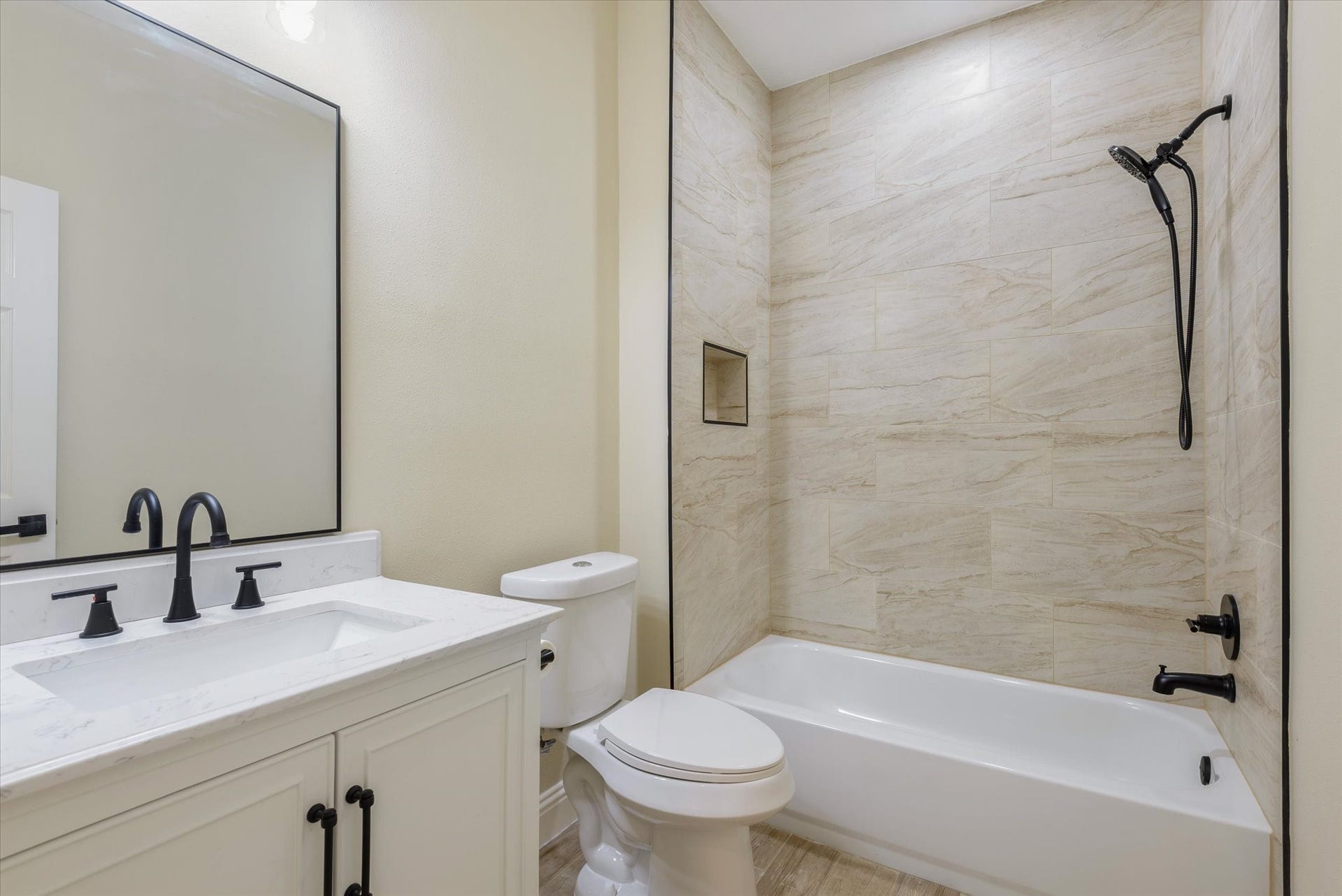 2126 Windmill Drive, Richmond, TX 77406