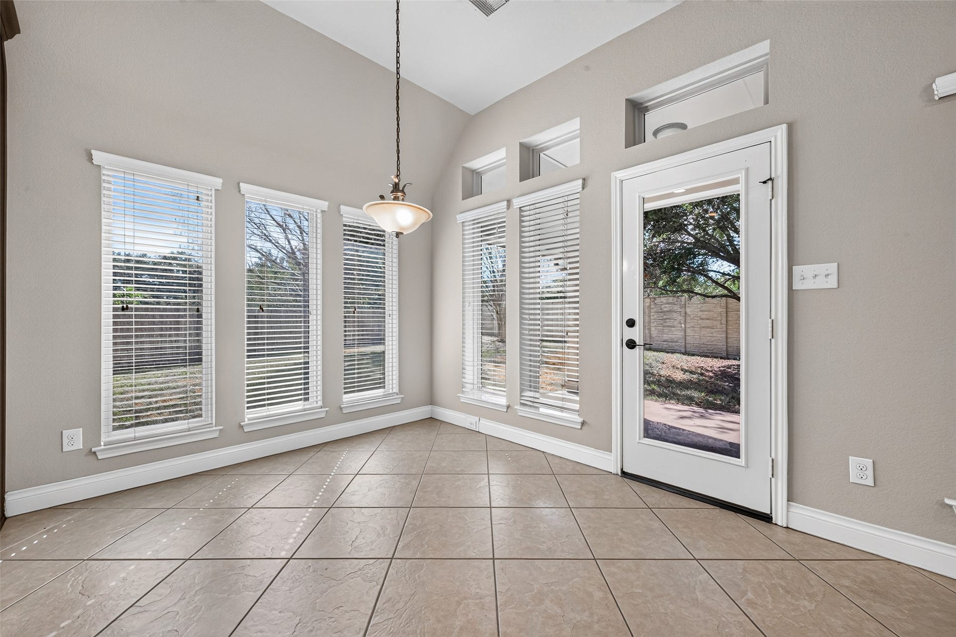 6206 Orange Blossom Lane, Rosenberg, TX 77471