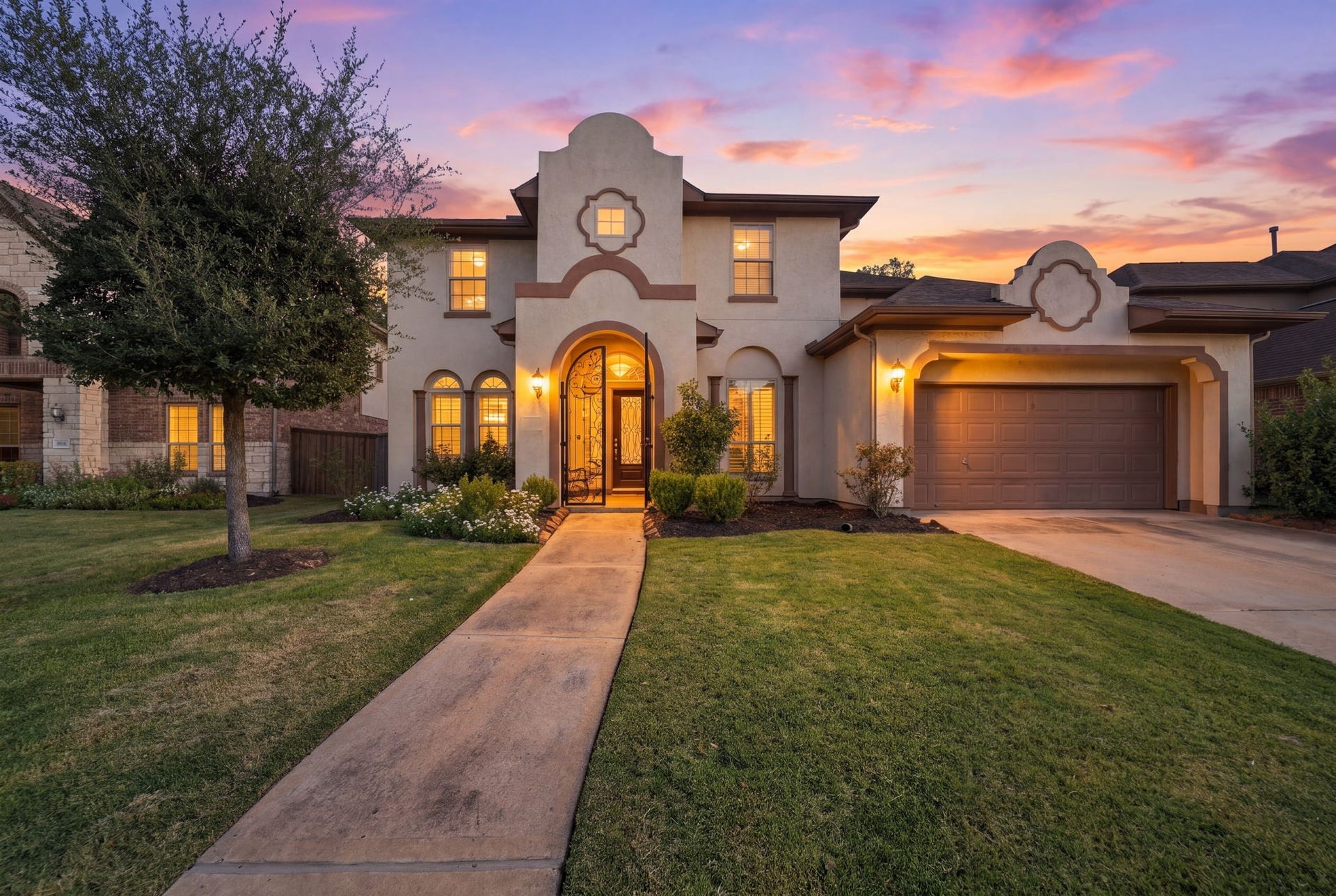 5411 Oban Terrace Lane, Sugar Land, TX 77479 Seth Real Estate Group Welcomes you to 5411 Oban Terrace Lane in Sugar Land!