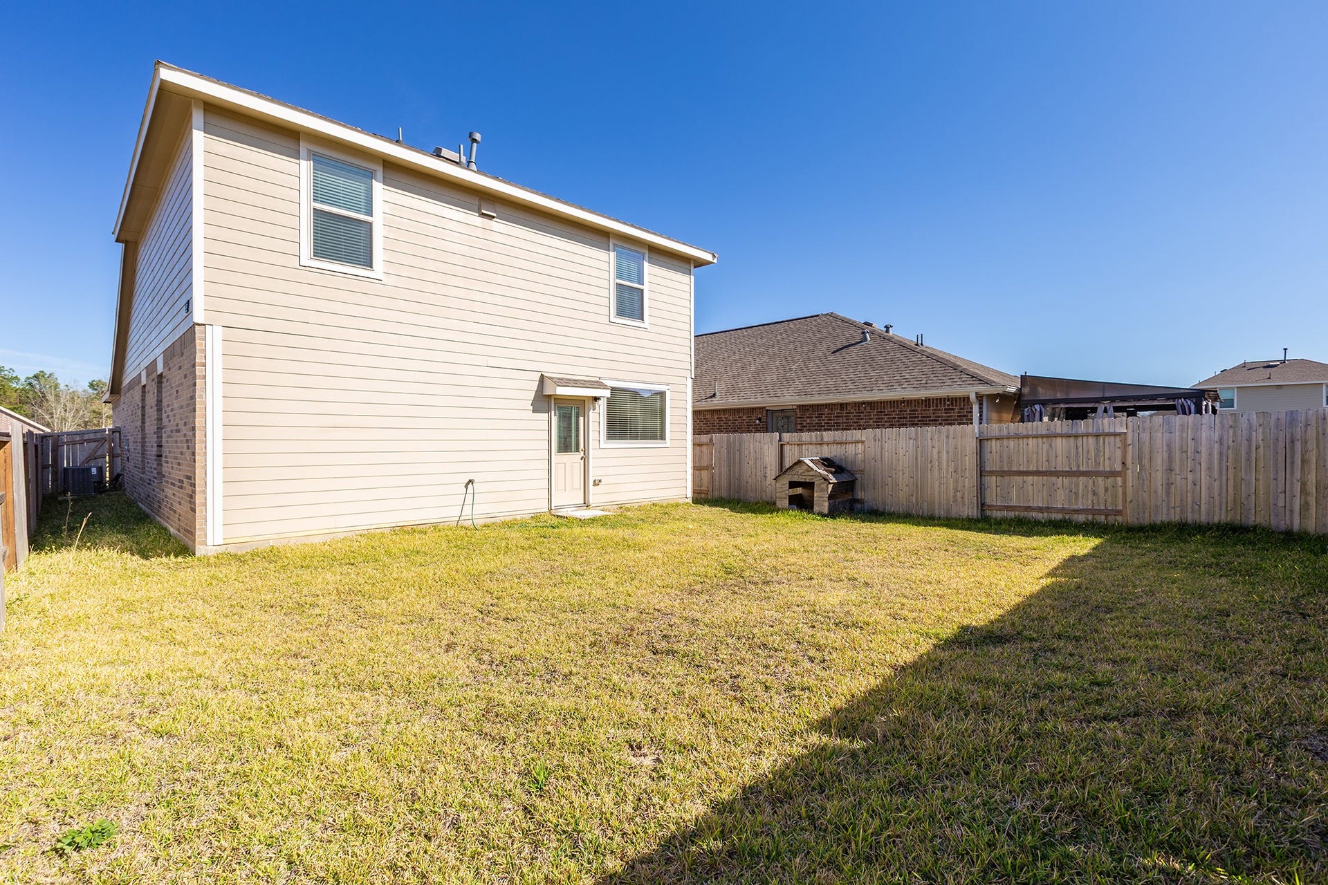 24038 Priano Forest Drive Drive, New Caney, TX 77357 24038 Priano Forest Drive Drive, New Caney, TX 77357